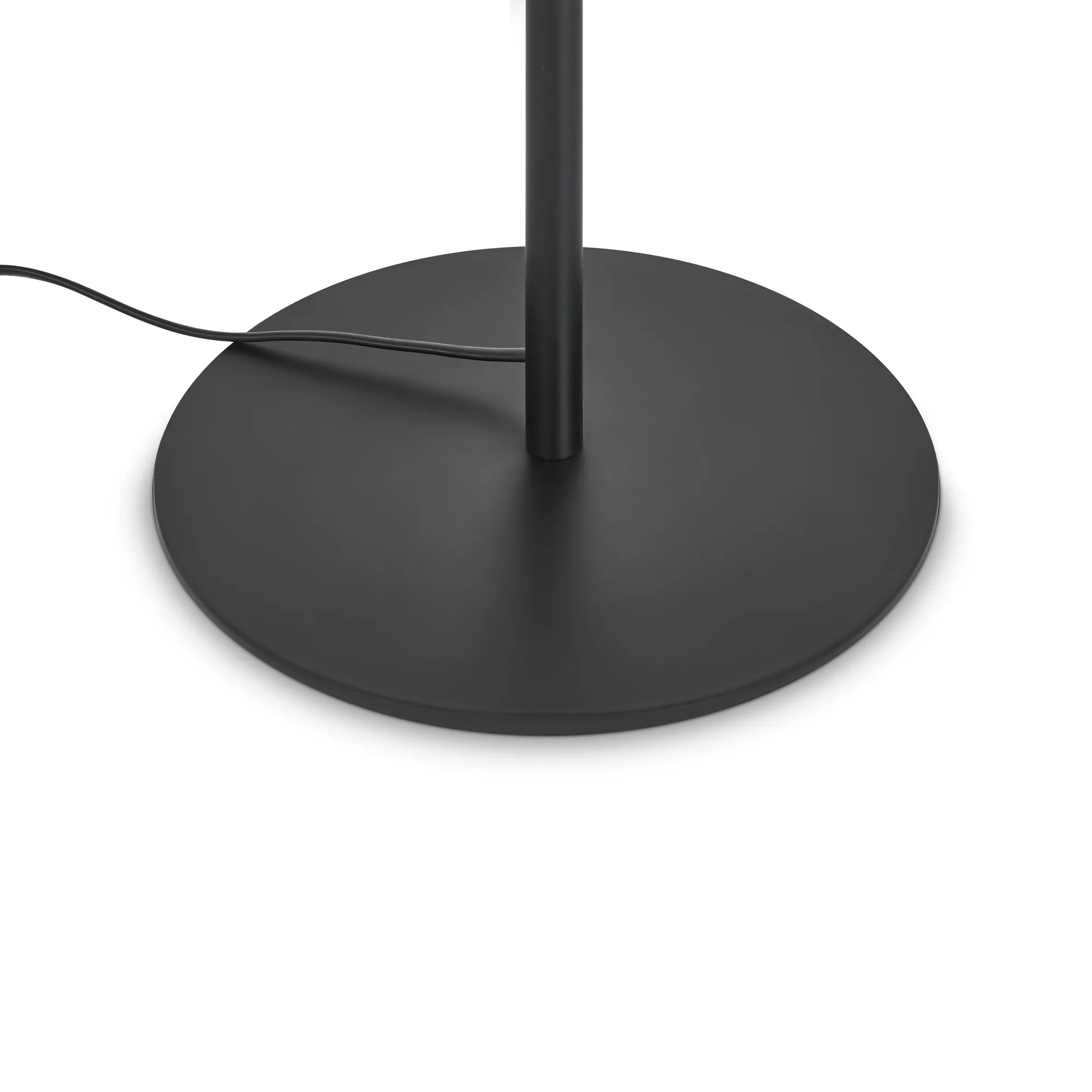 картинка Напольный светильник (торшер) Freya FR5435FL-03B