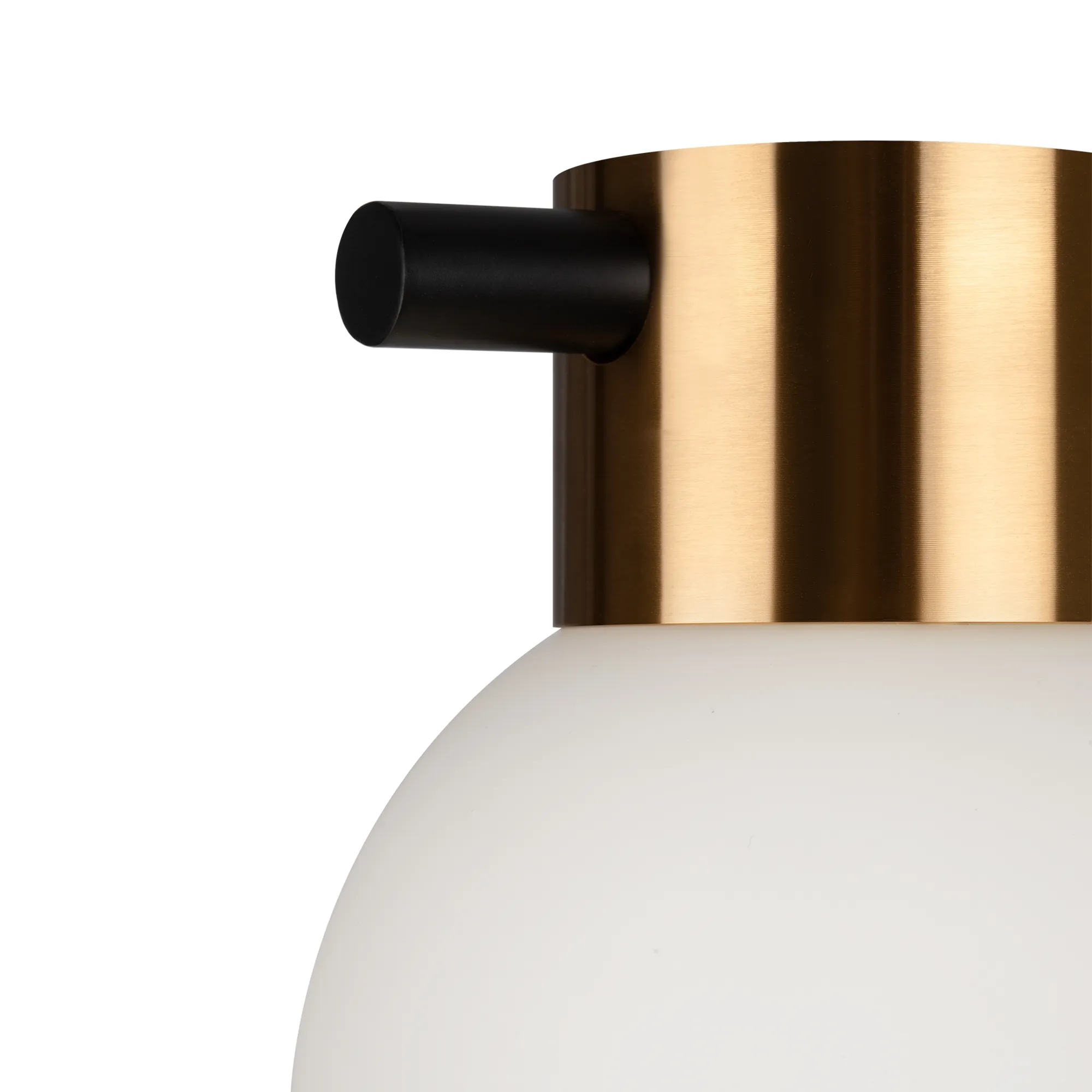 картинка Настенный светильник (бра) Freya FR5233WL-01BS