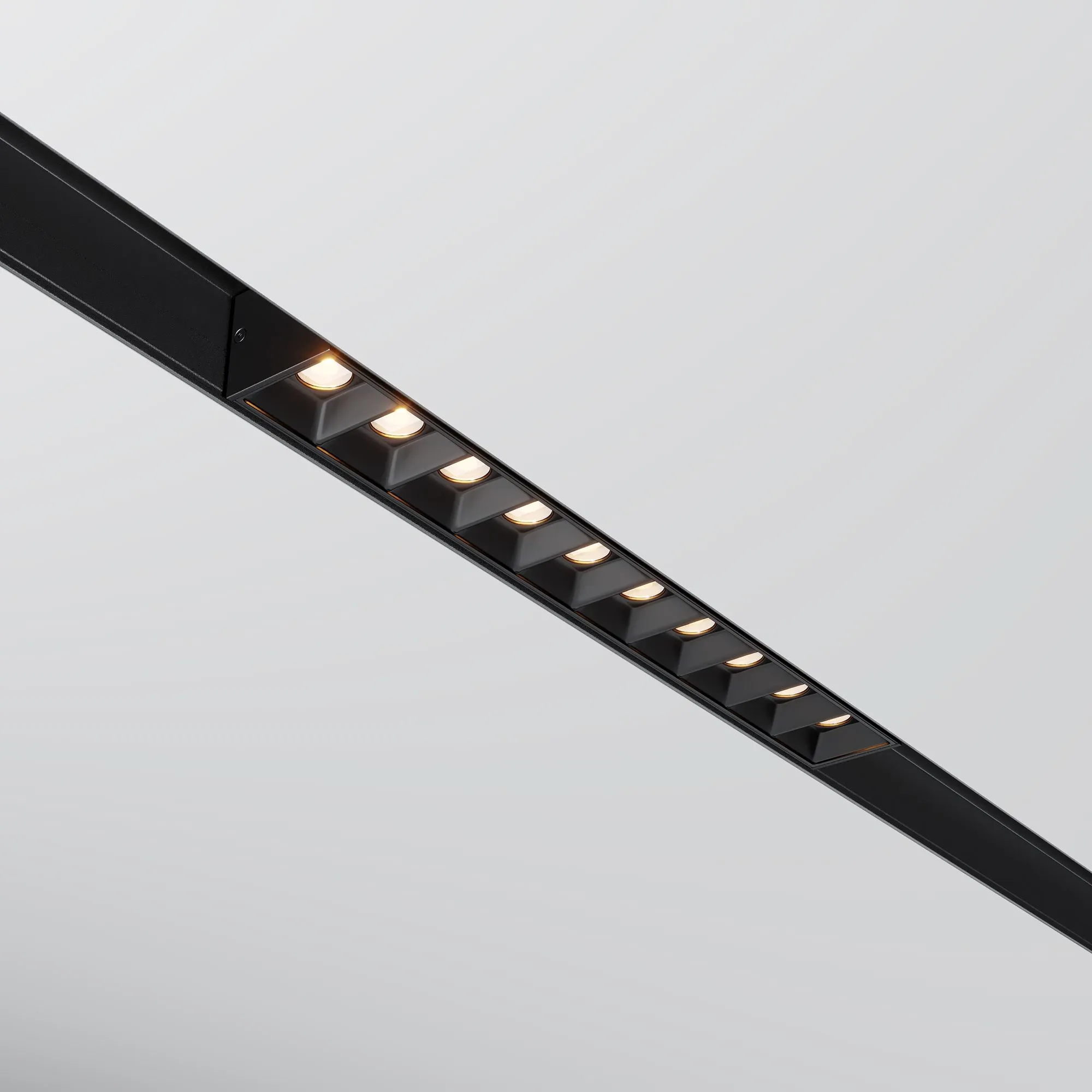 картинка Трековый светильник Technical TR076-2-20W3K-B