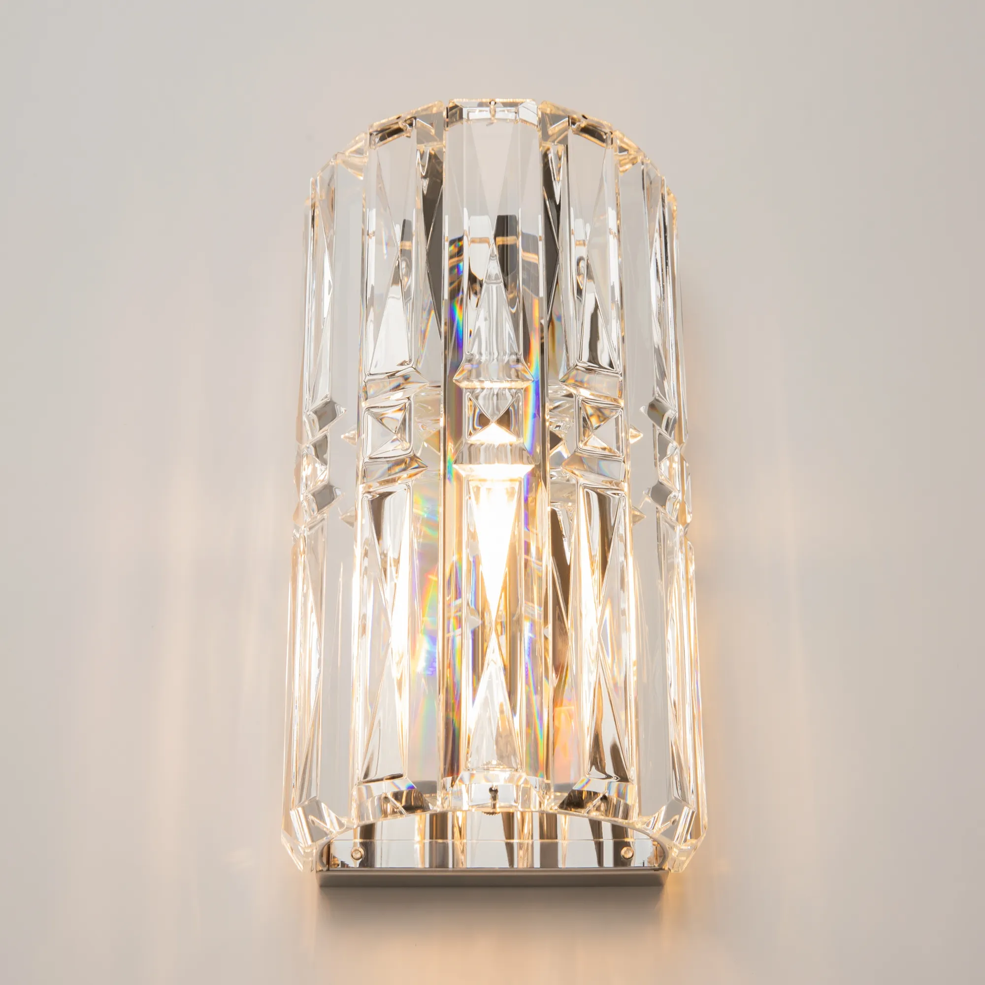 картинка Настенный светильник (бра) Maytoni MOD094WL-01CH