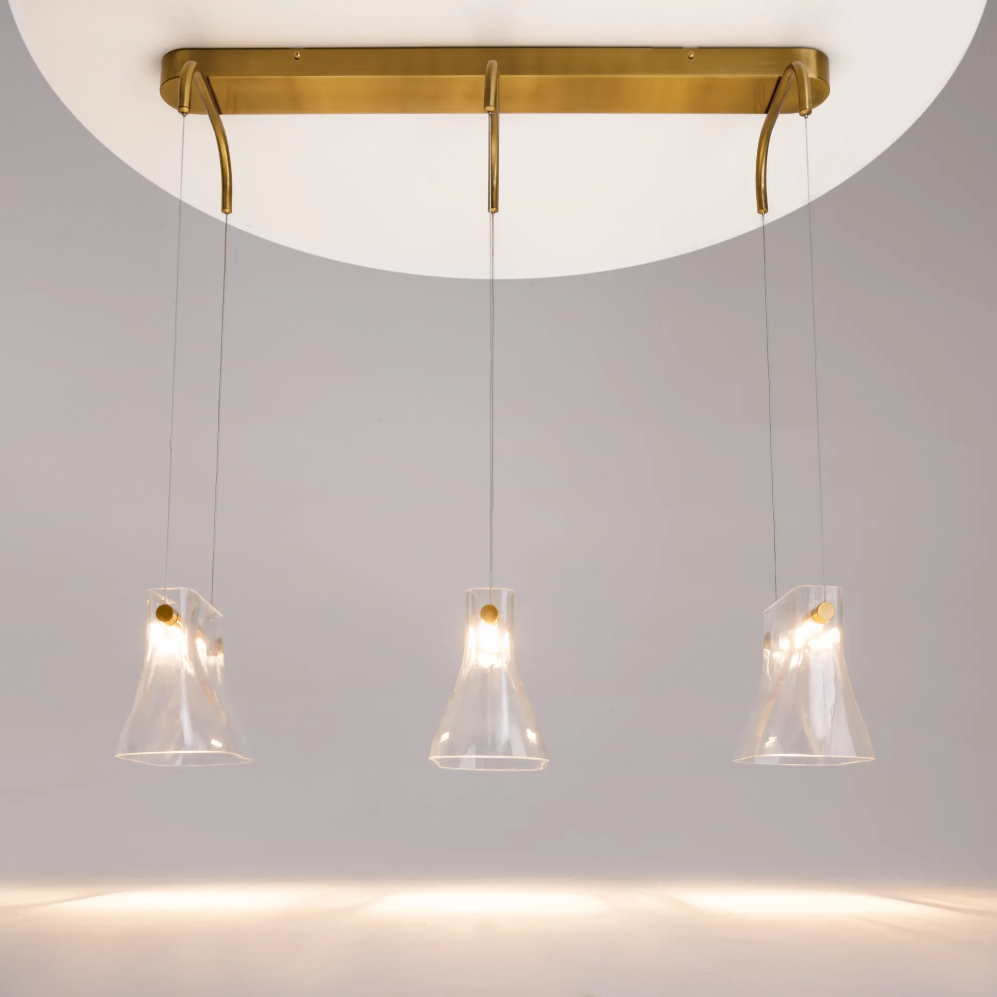 картинка Подвесной светильник Maytoni MOD170PL-L24BS3K