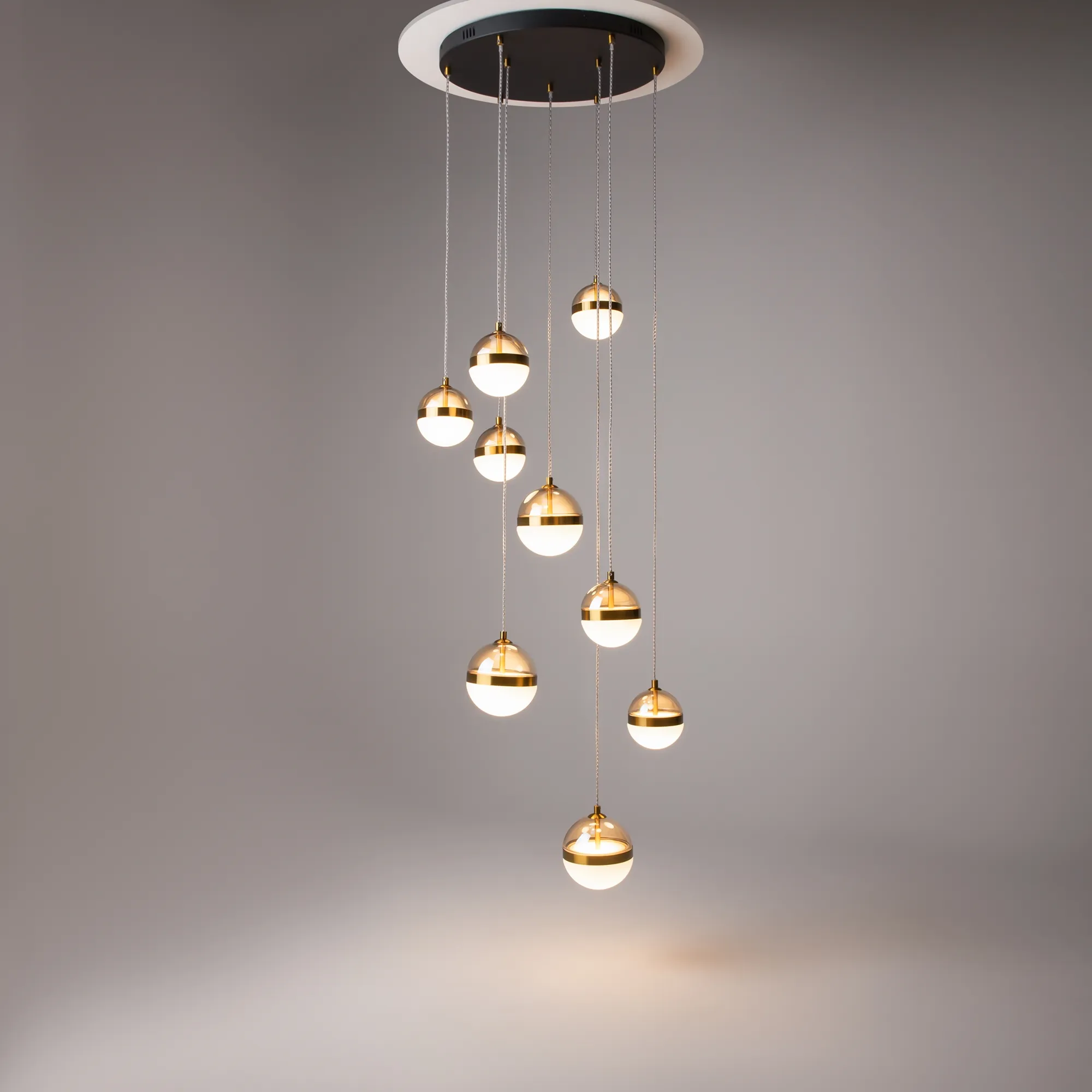 картинка Подвесной светильник Maytoni MOD295PL-L120BBS3K