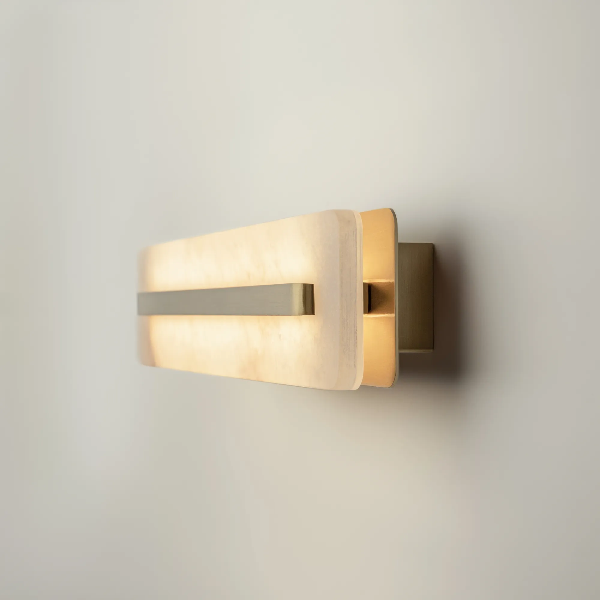 картинка Настенный светильник (бра) Maytoni MOD366WL-L9BS3K