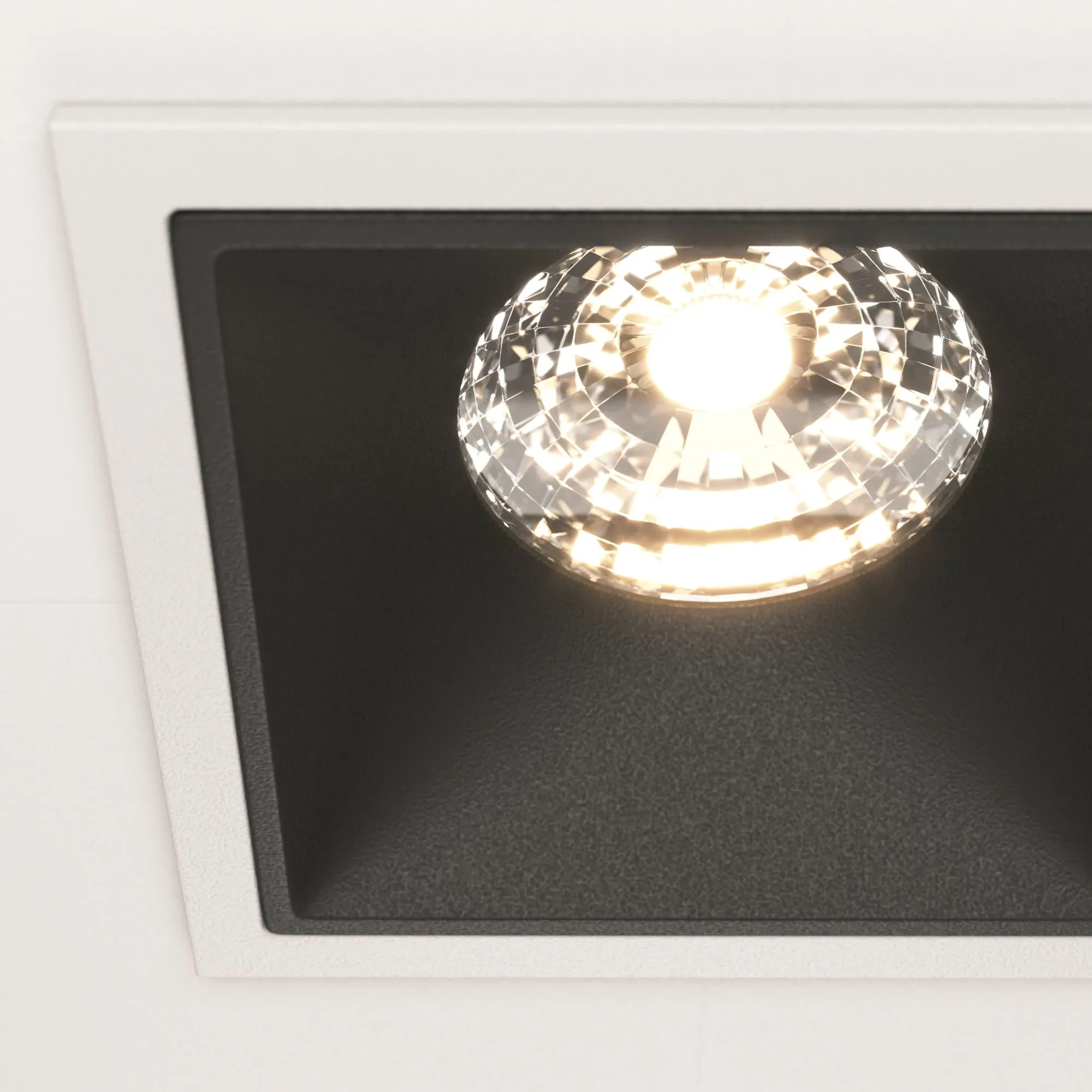 картинка Встраиваемый светильник Technical DL043-01-15W3K-D-SQ-WB
