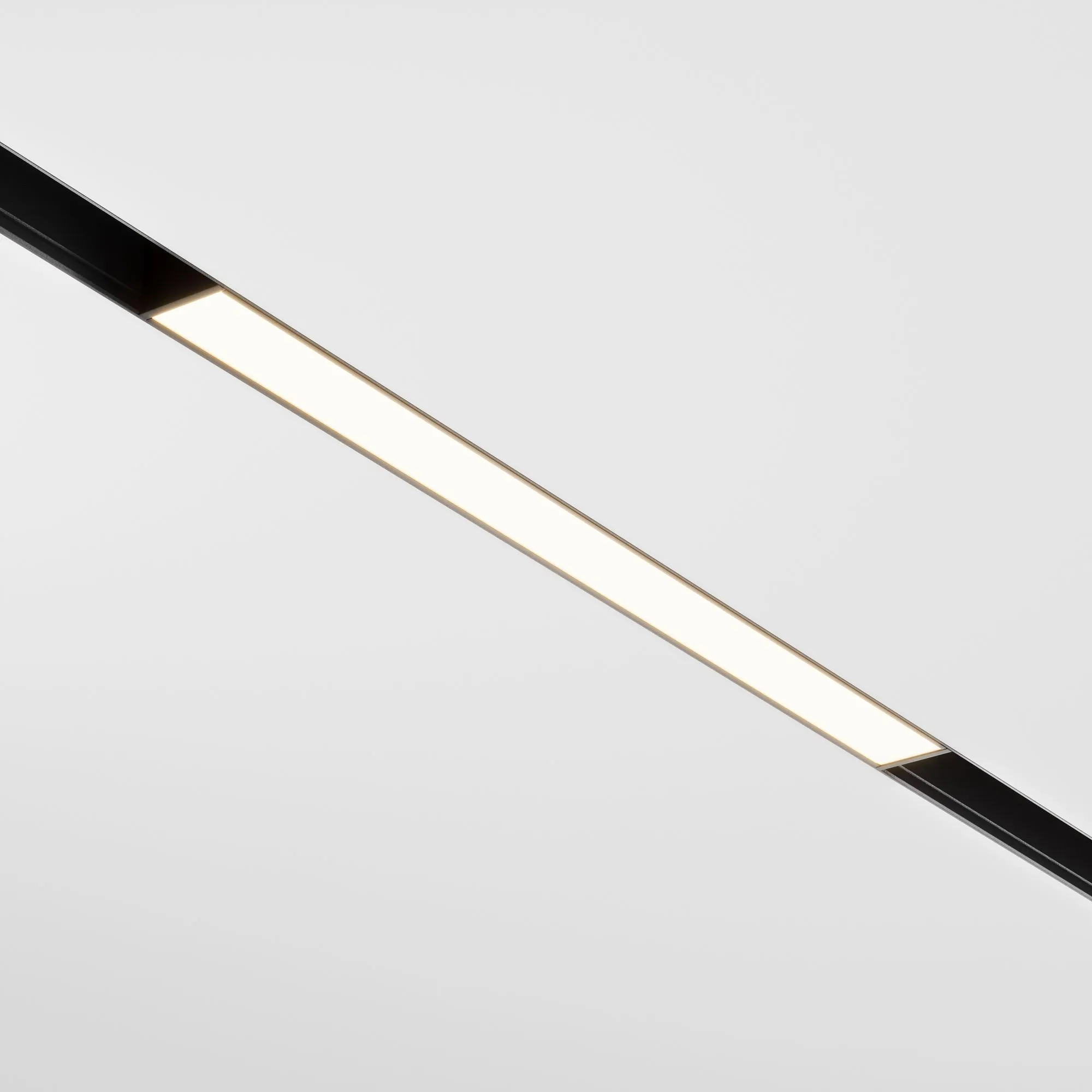картинка Трековый светильник Technical TR030-4-12WTW-DSZ-B