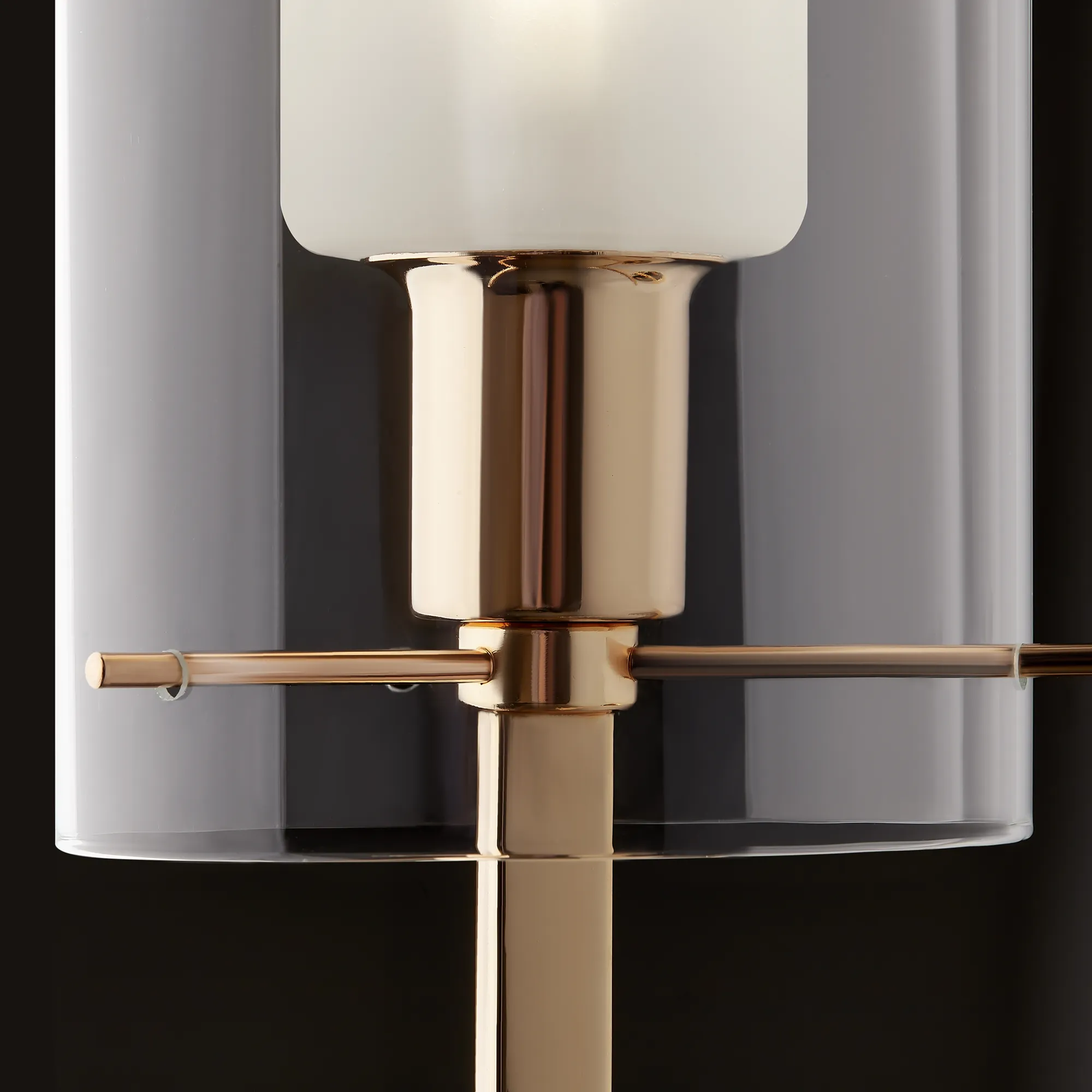 картинка Настенный светильник (бра) Freya FR5206WL-01FG