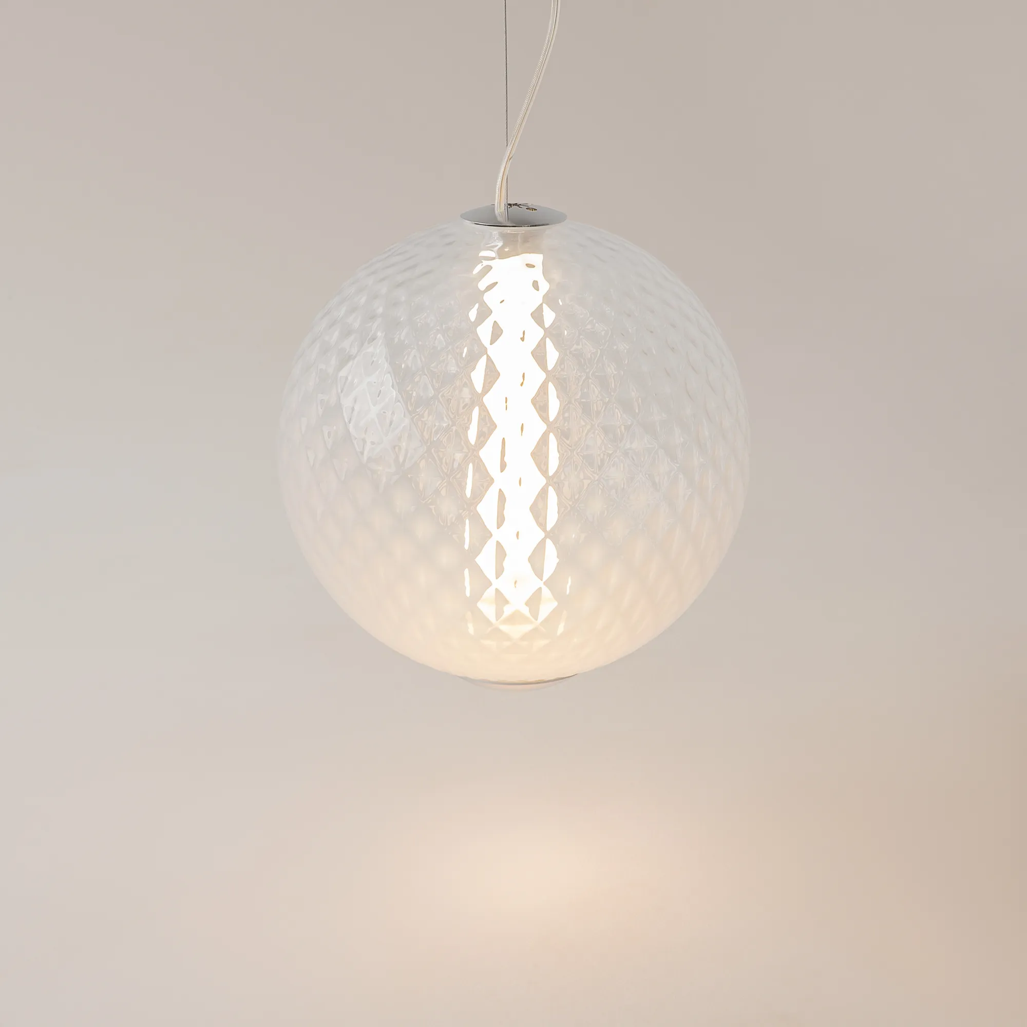 картинка Подвесной светильник Maytoni MOD397PL-L15CH3K