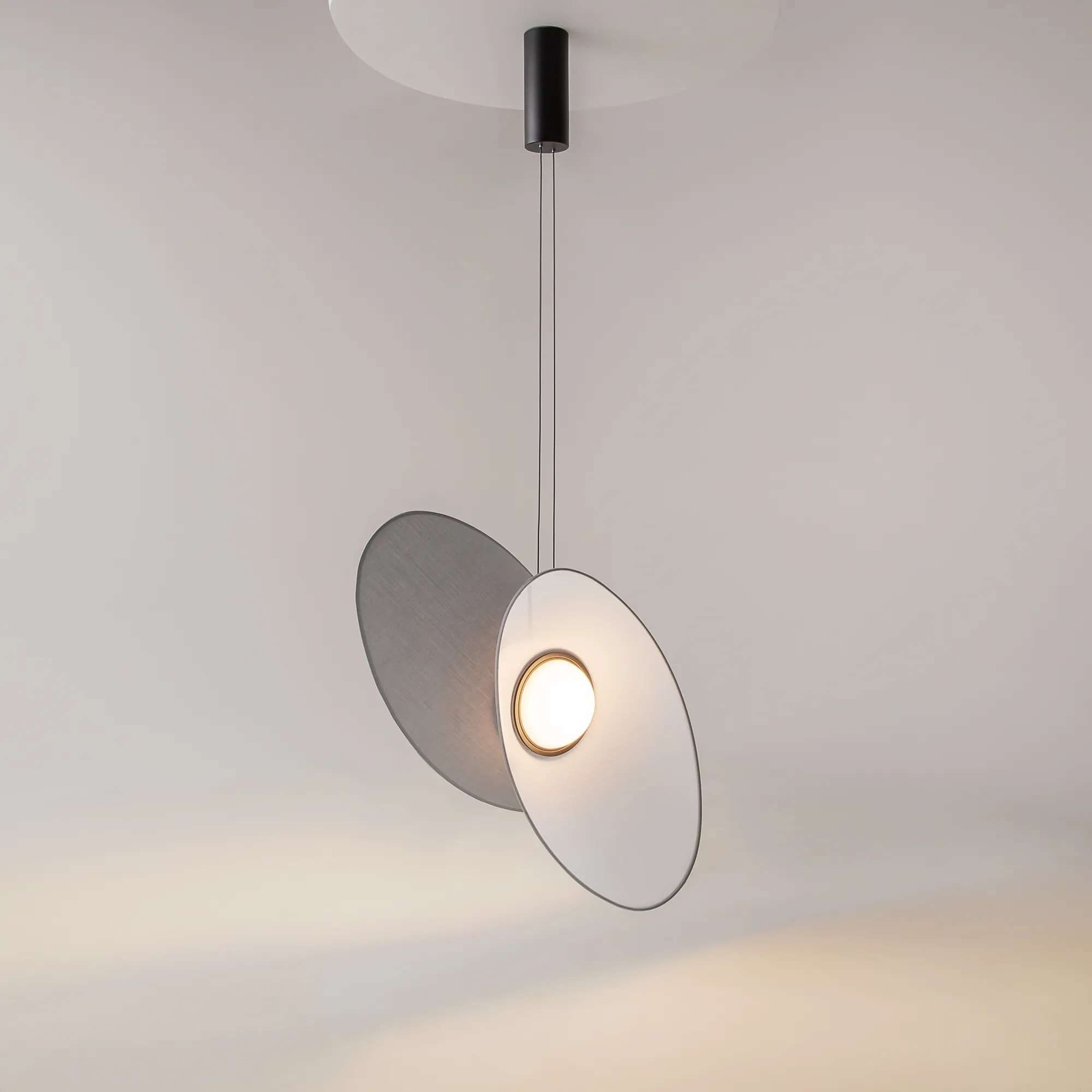 картинка Подвесной светильник Maytoni MOD396PL-L10GR3K