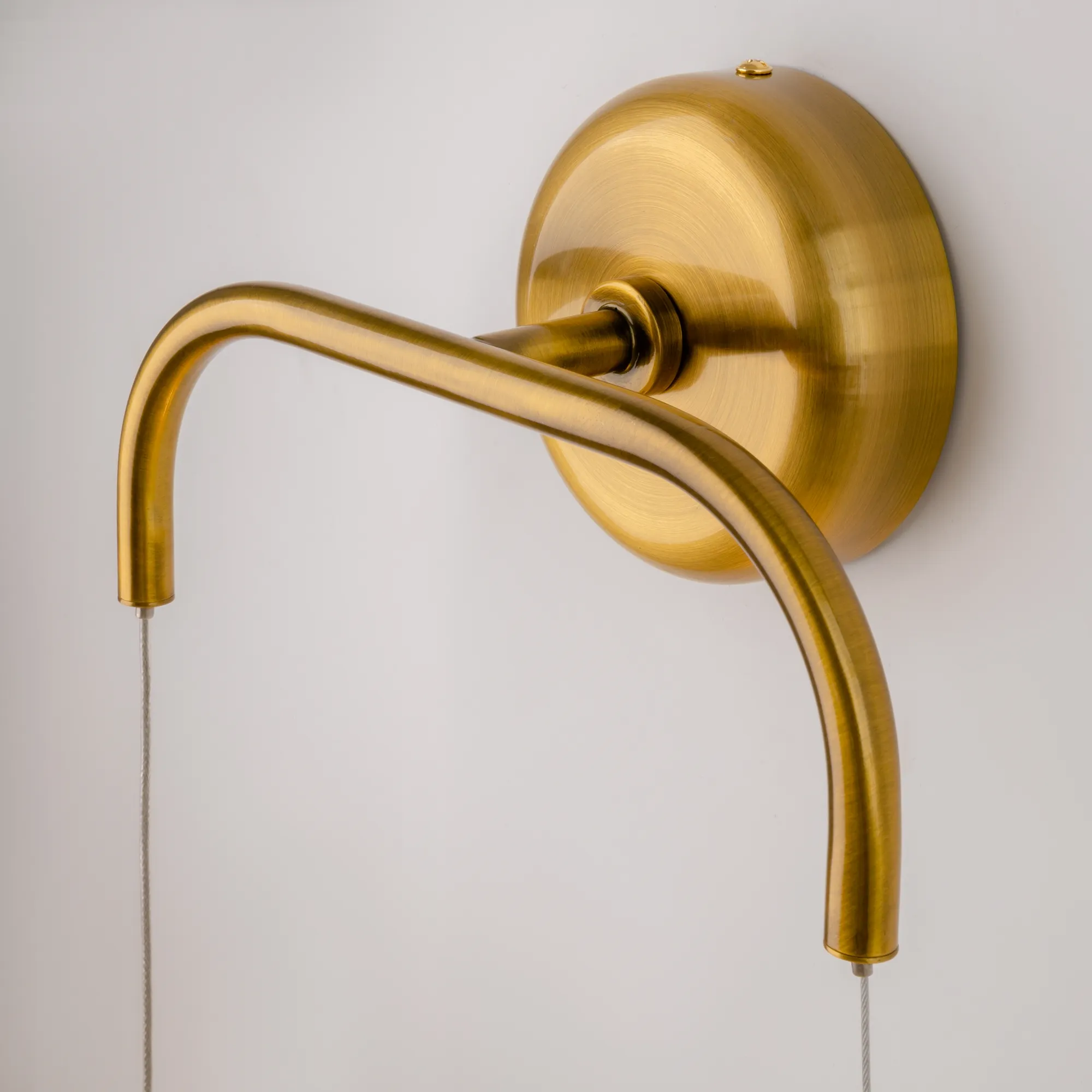 картинка Настенный светильник (бра) Maytoni MOD170WL-L8BS3K1