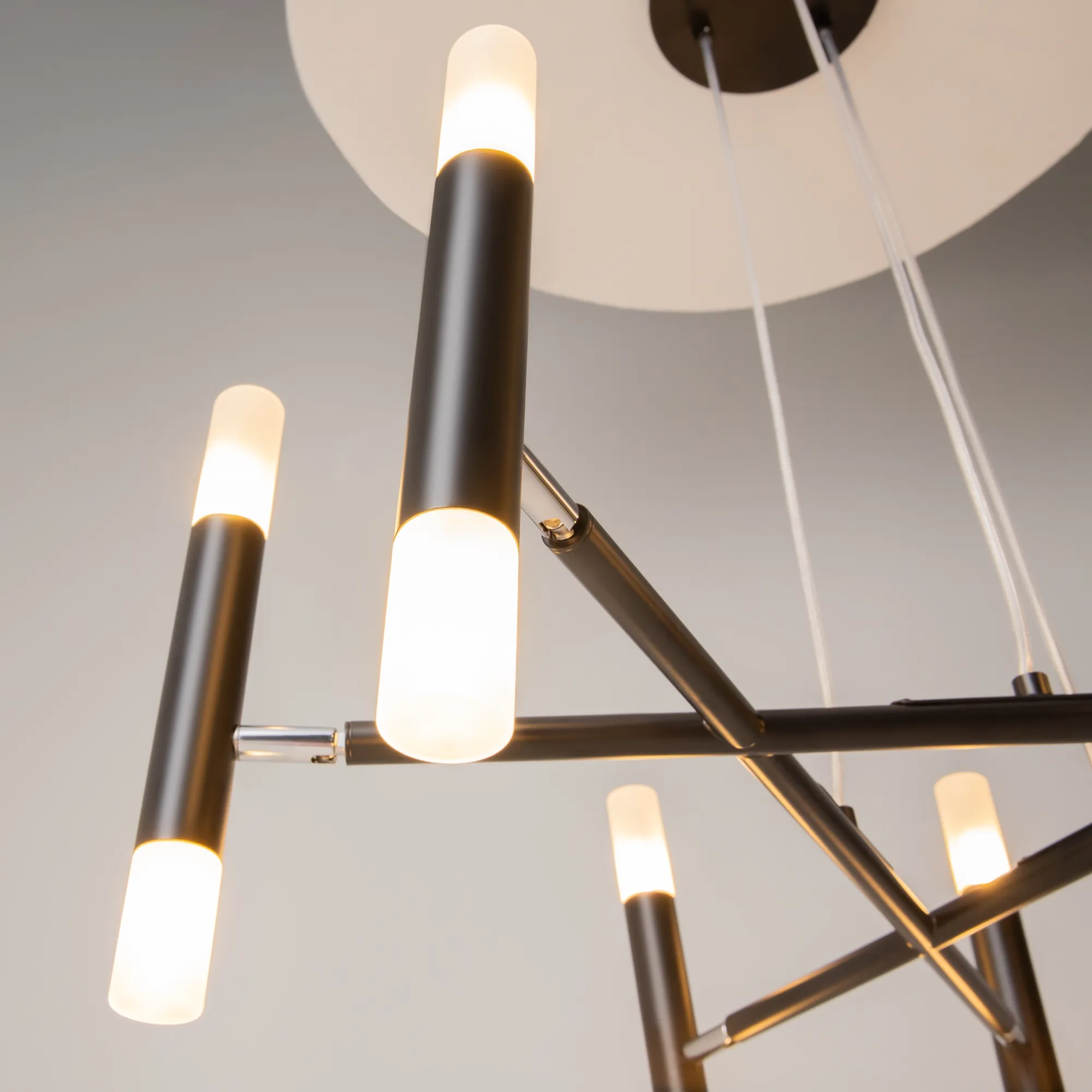 картинка Подвесной светильник Maytoni MOD031PL-12B