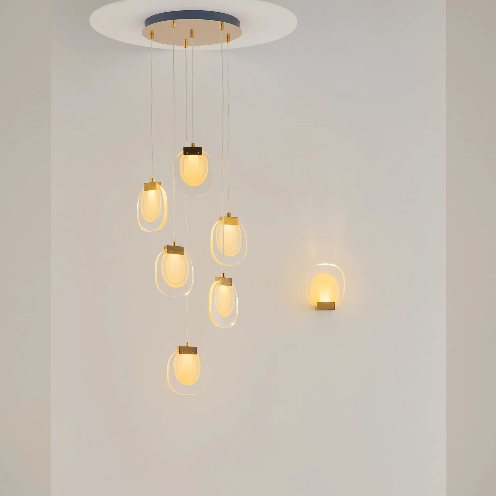 картинка Настенный светильник (бра) Maytoni MOD367WL-L3BSK