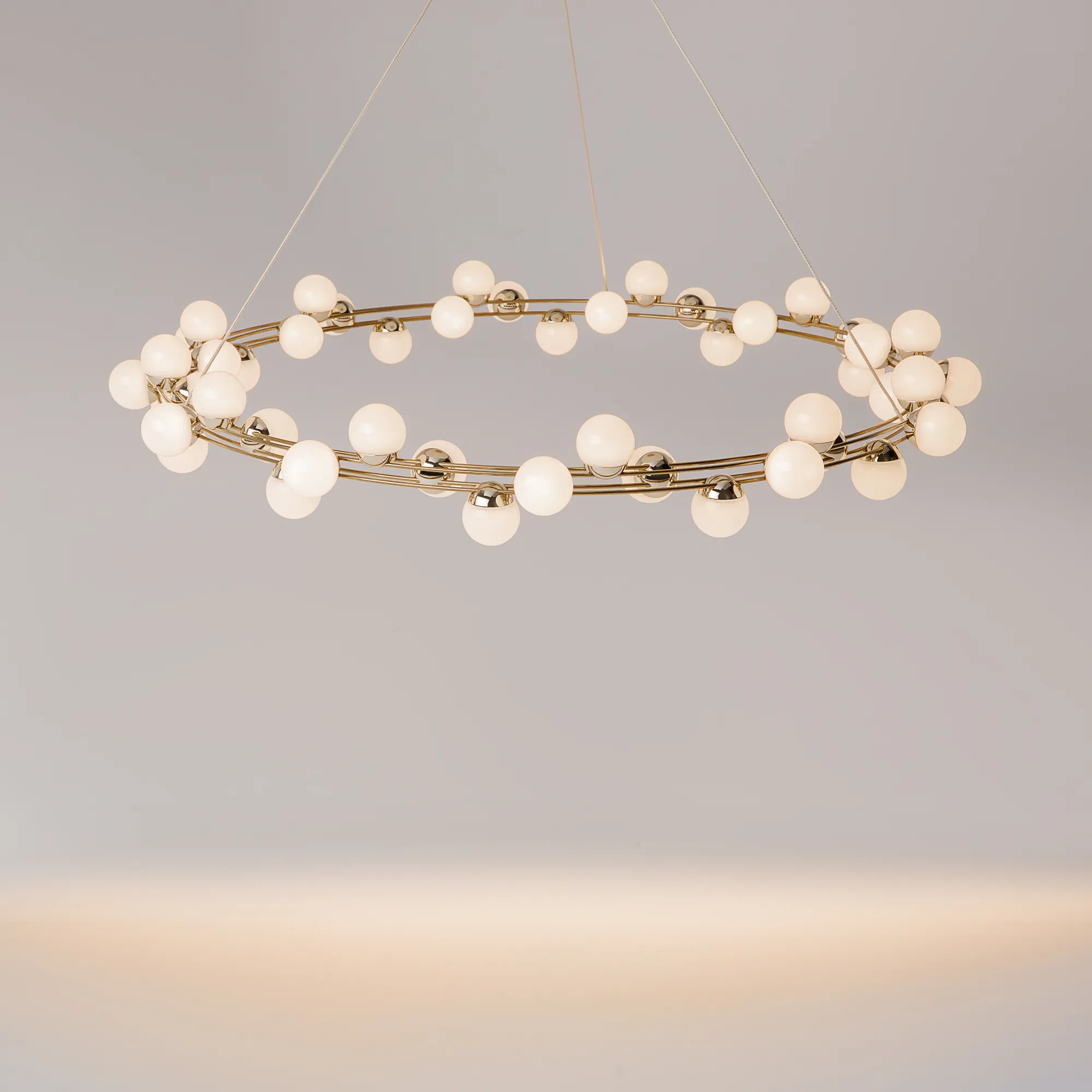 картинка Подвесной светильник Maytoni MOD081PL-L60G3K