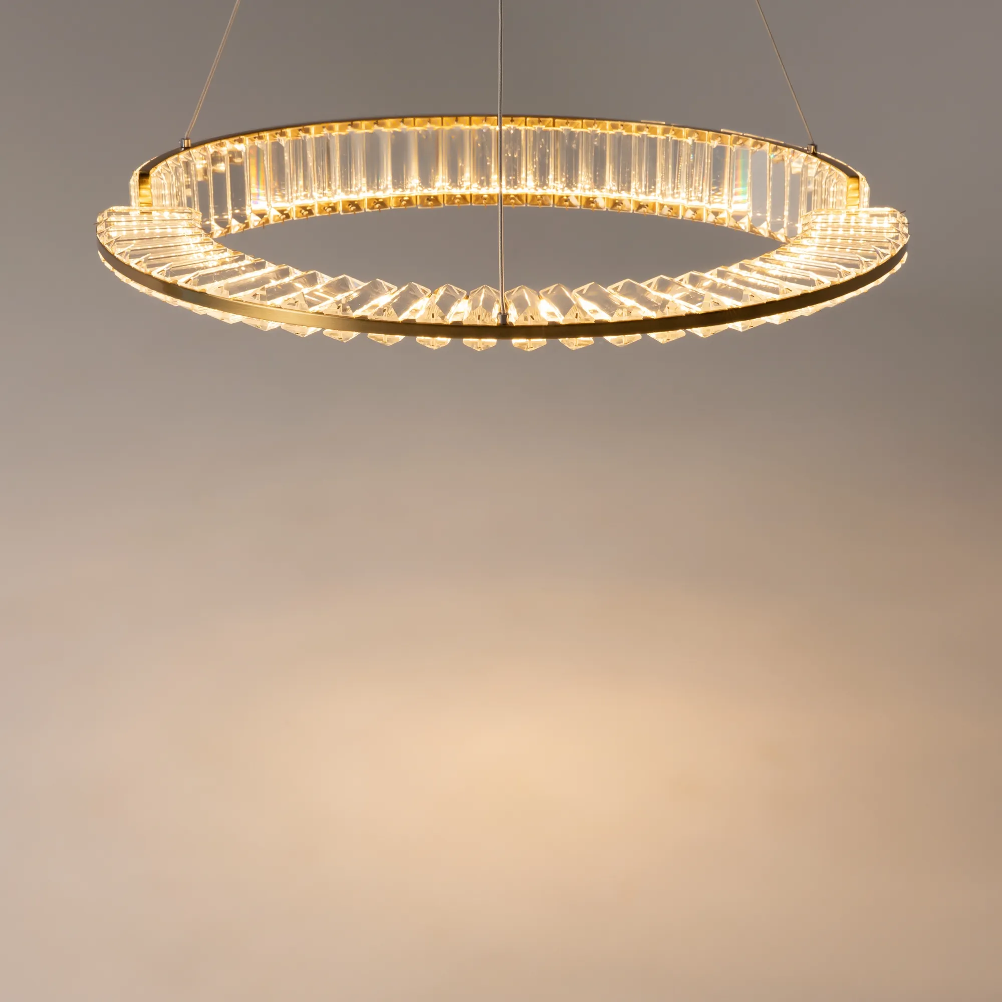 картинка Подвесной светильник Maytoni P097PL-L36BS3K1