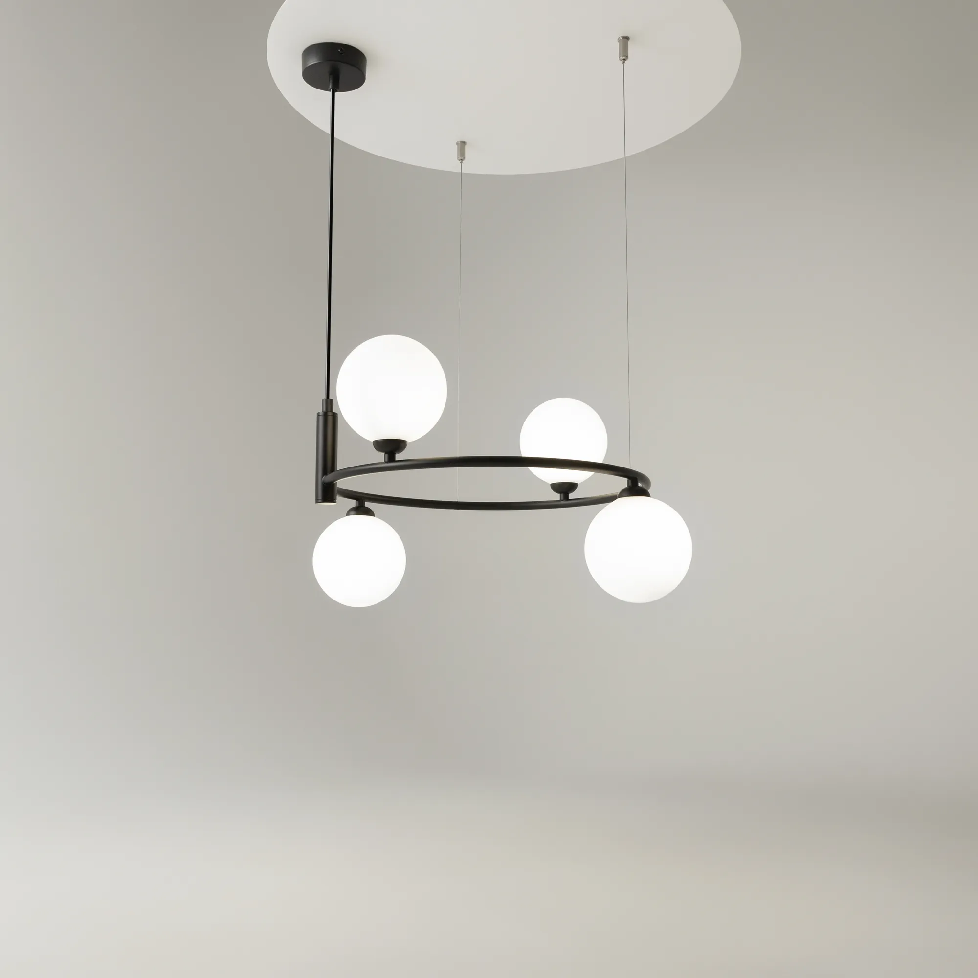 картинка Подвесной светильник Maytoni MOD013PL-04B