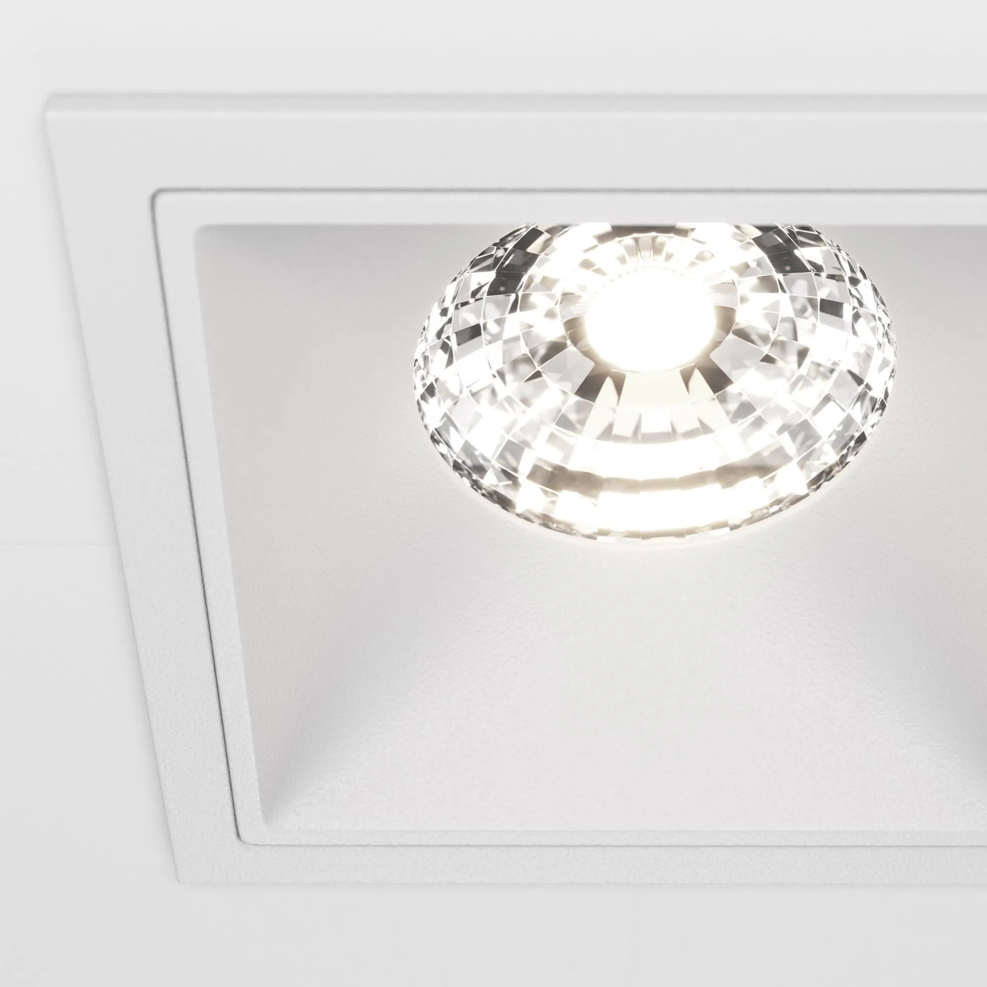 картинка Встраиваемый светильник Technical DL043-01-15W4K-SQ-W