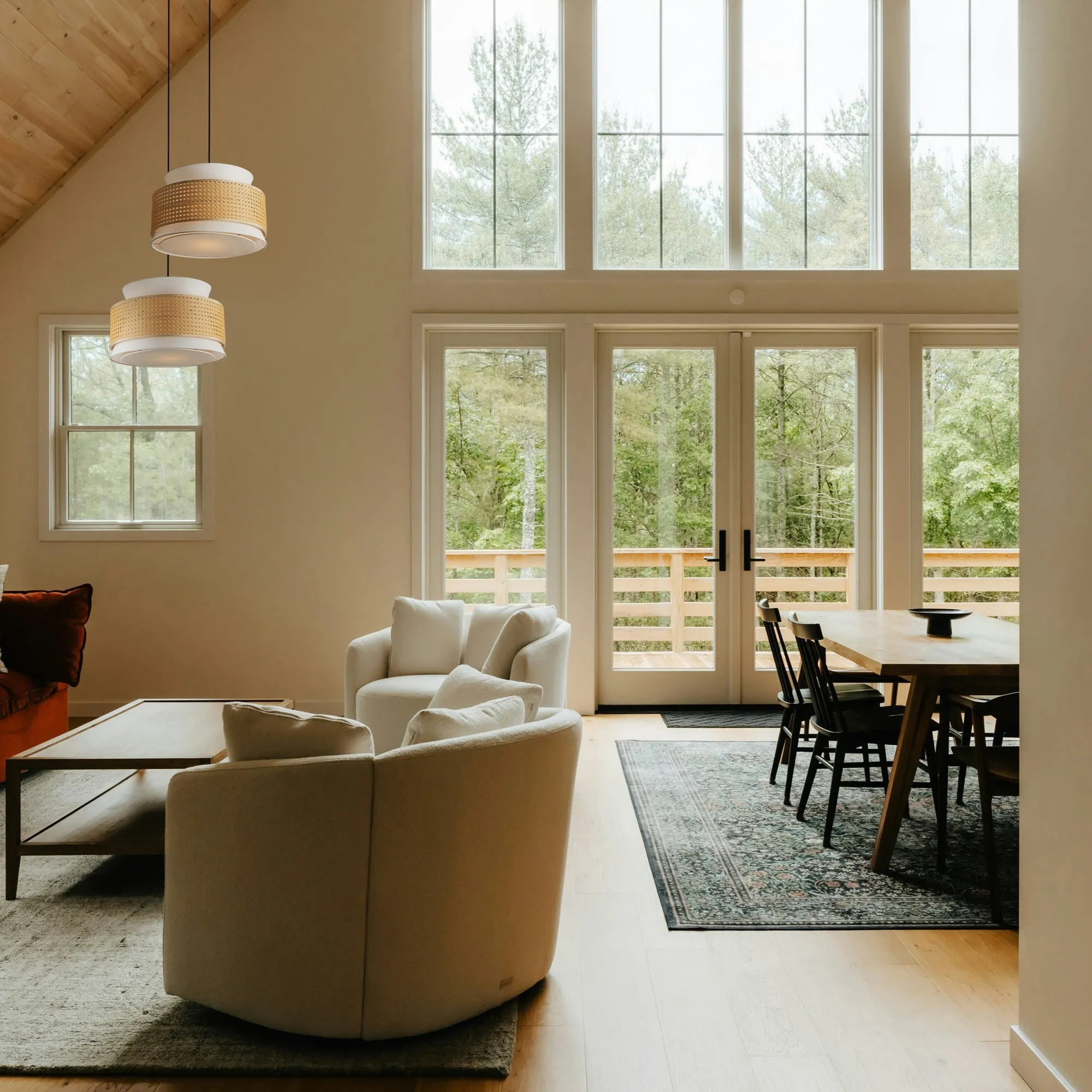 картинка Подвесной светильник Freya FR5492PL-01B