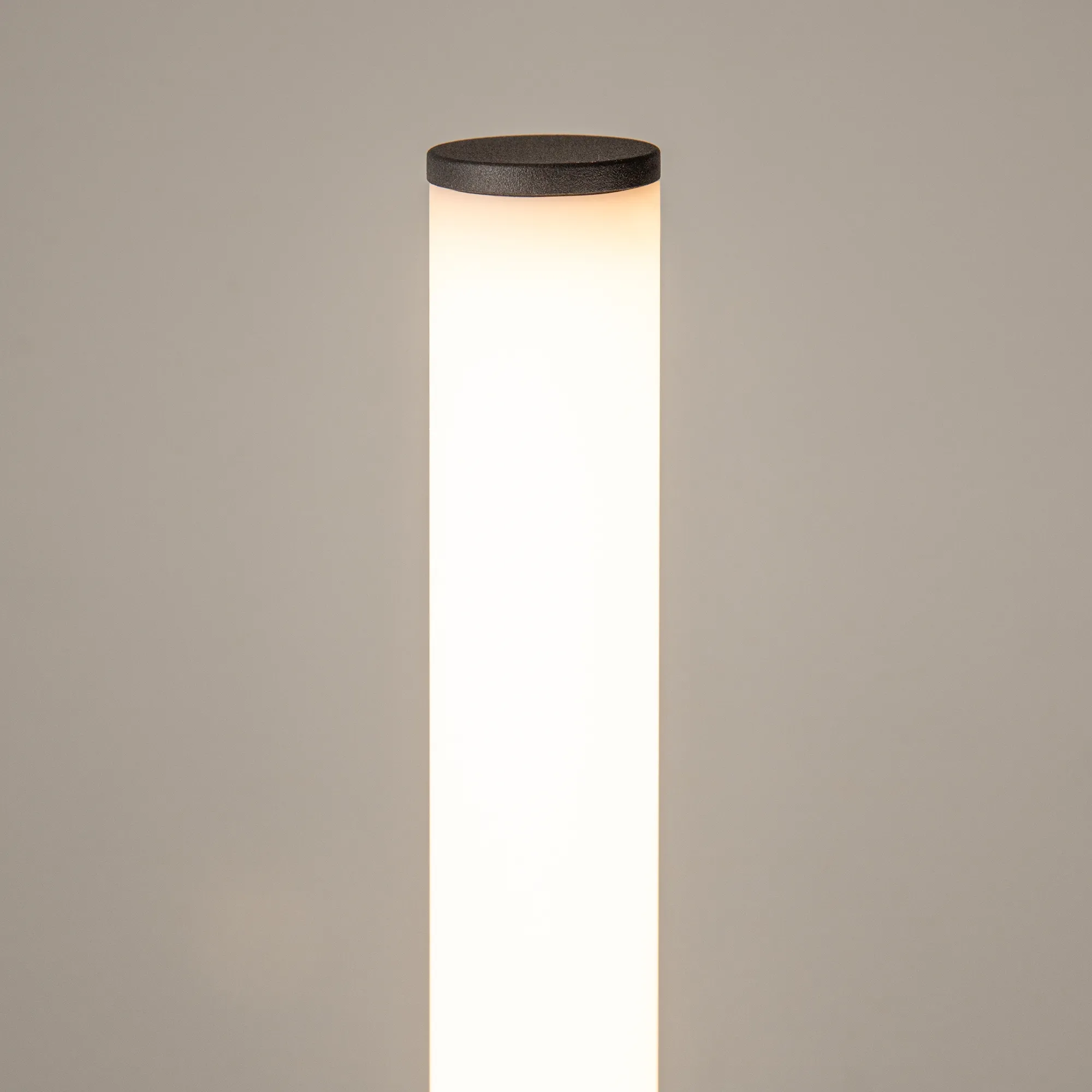 картинка Напольный светильник (торшер) Maytoni MOD277FL-L24GR3K