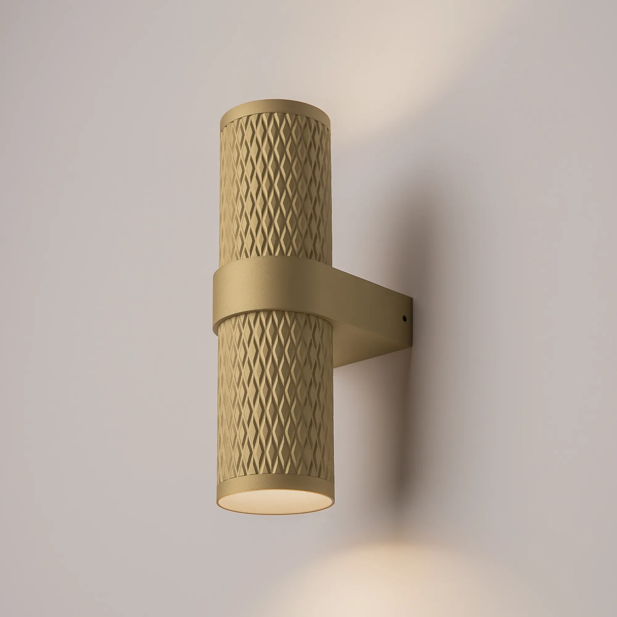 картинка Настенный светильник (бра) Technical C069WL-02MG