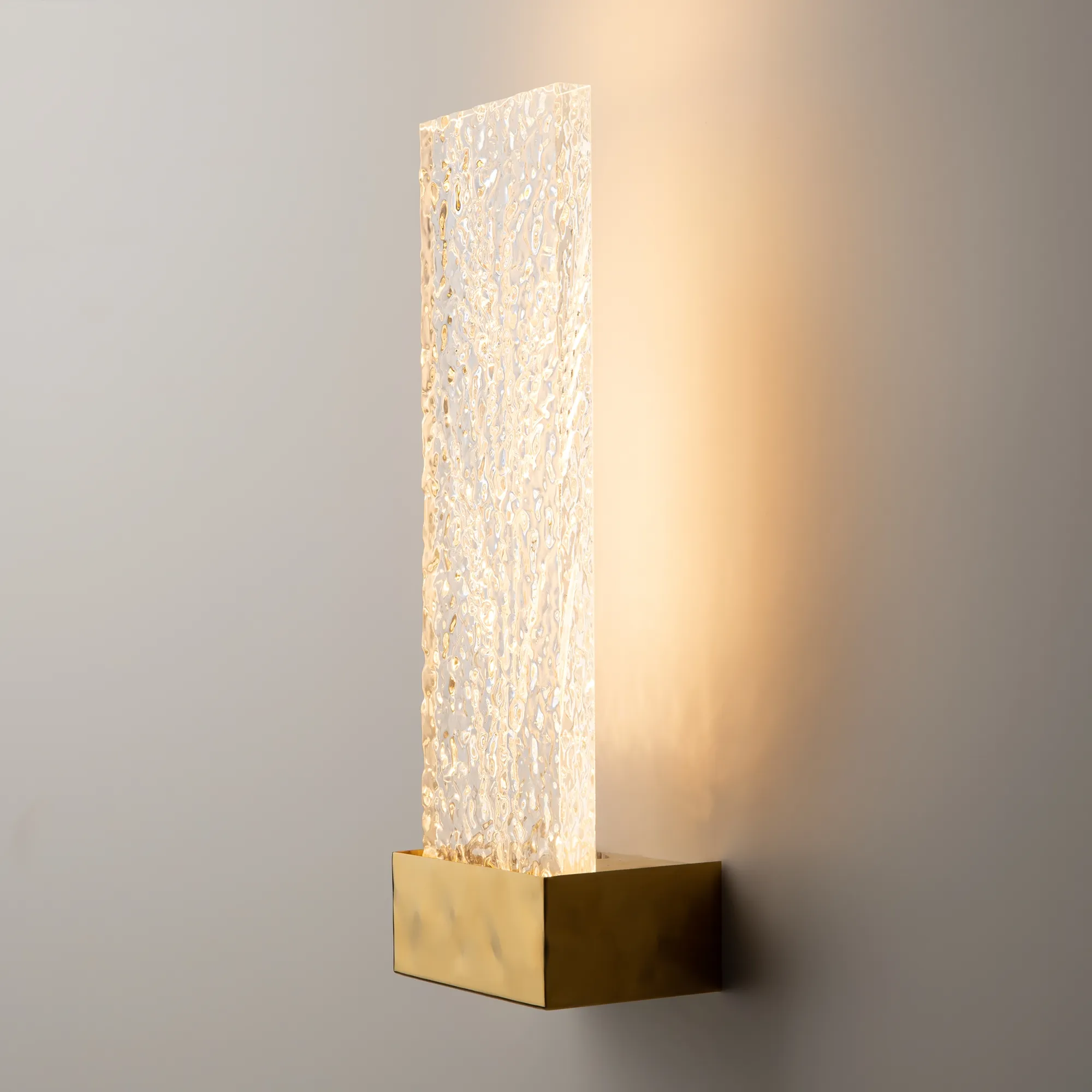 картинка Настенный светильник (бра) Maytoni MOD318WL-L3BS3K