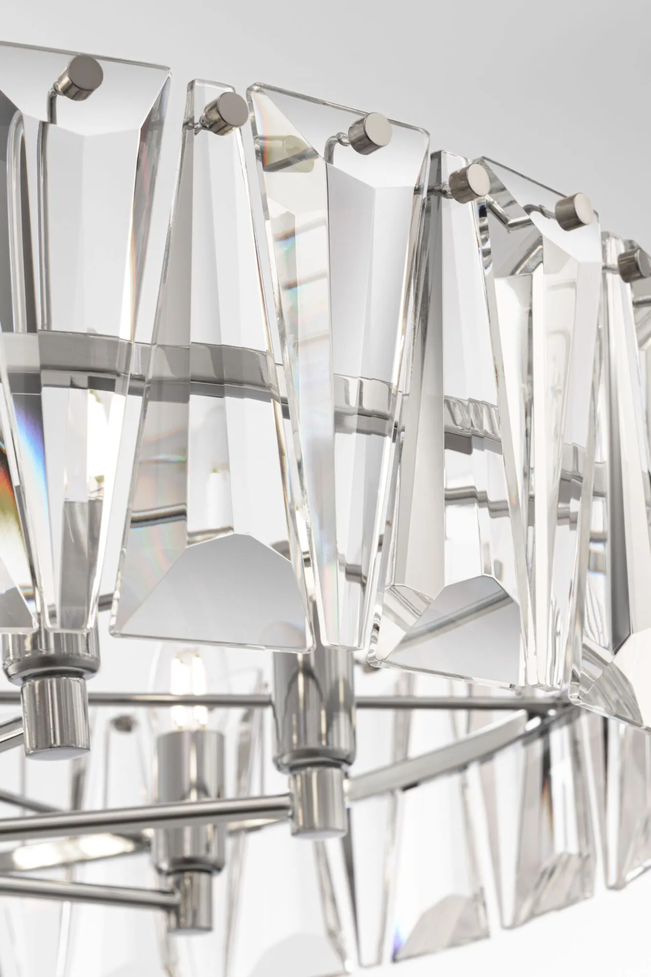 картинка Подвесной светильник Maytoni MOD043PL-08CH