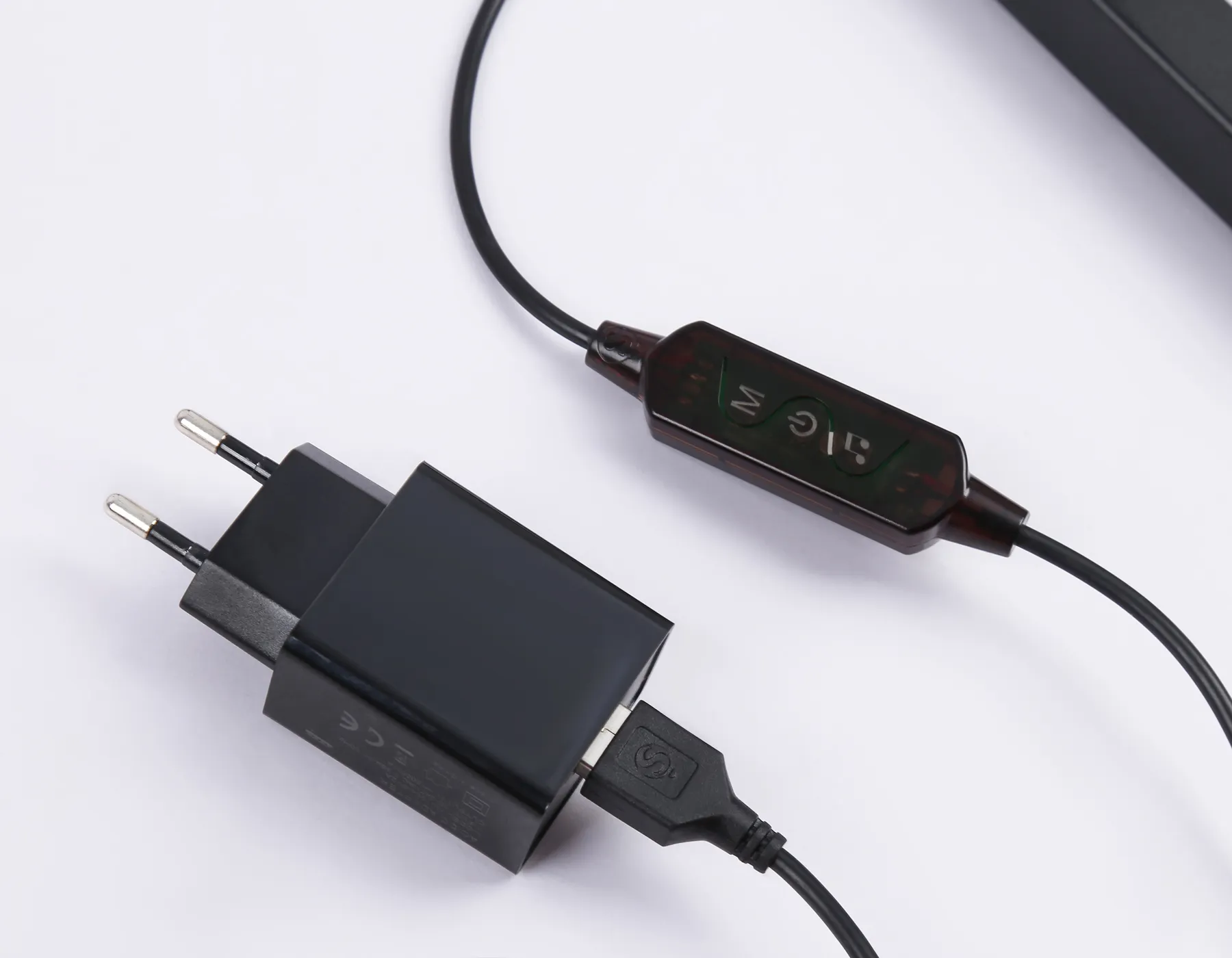 картинка Светильник светодиодный напольный RGB с пультом