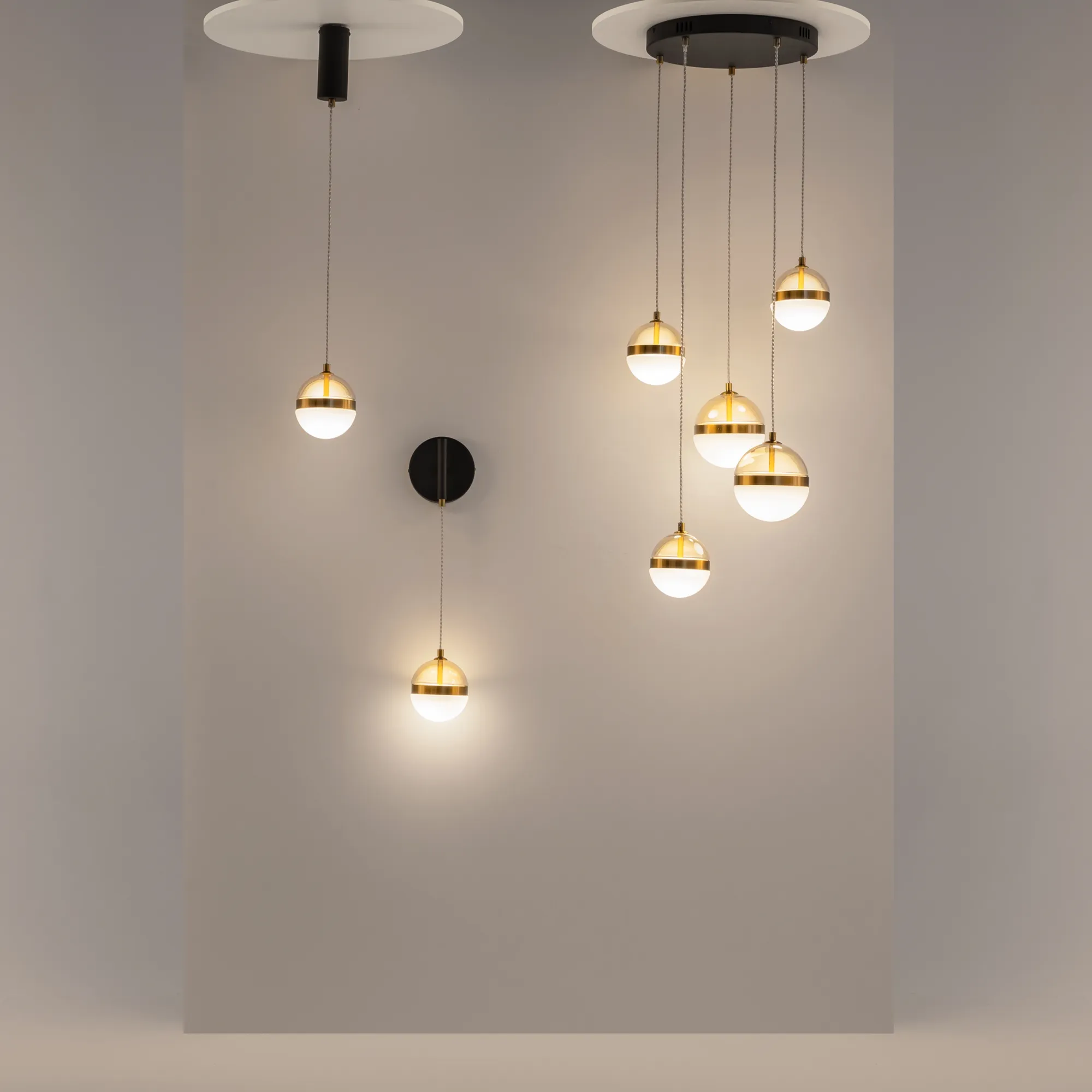 картинка Подвесной светильник Maytoni MOD295PL-L60BBS3K