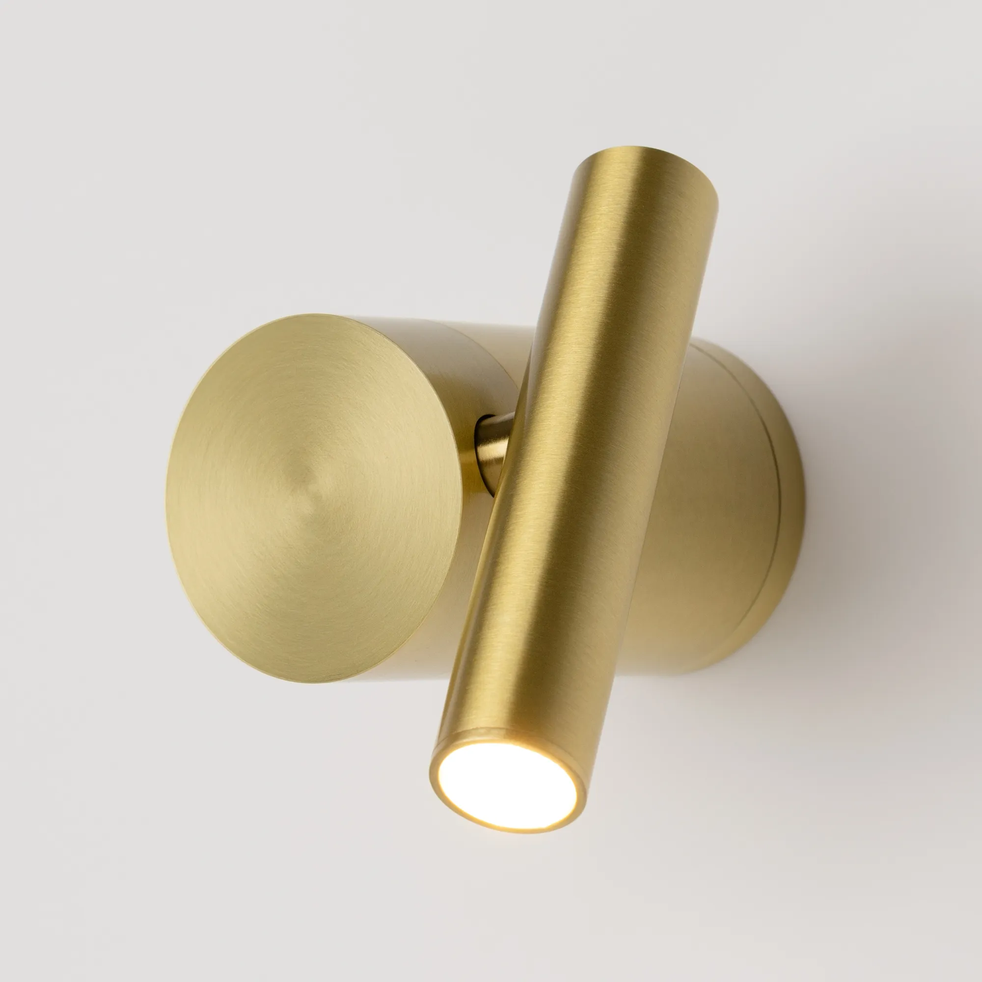 картинка Настенный светильник (бра) Maytoni MOD433WL-L3BS3K1