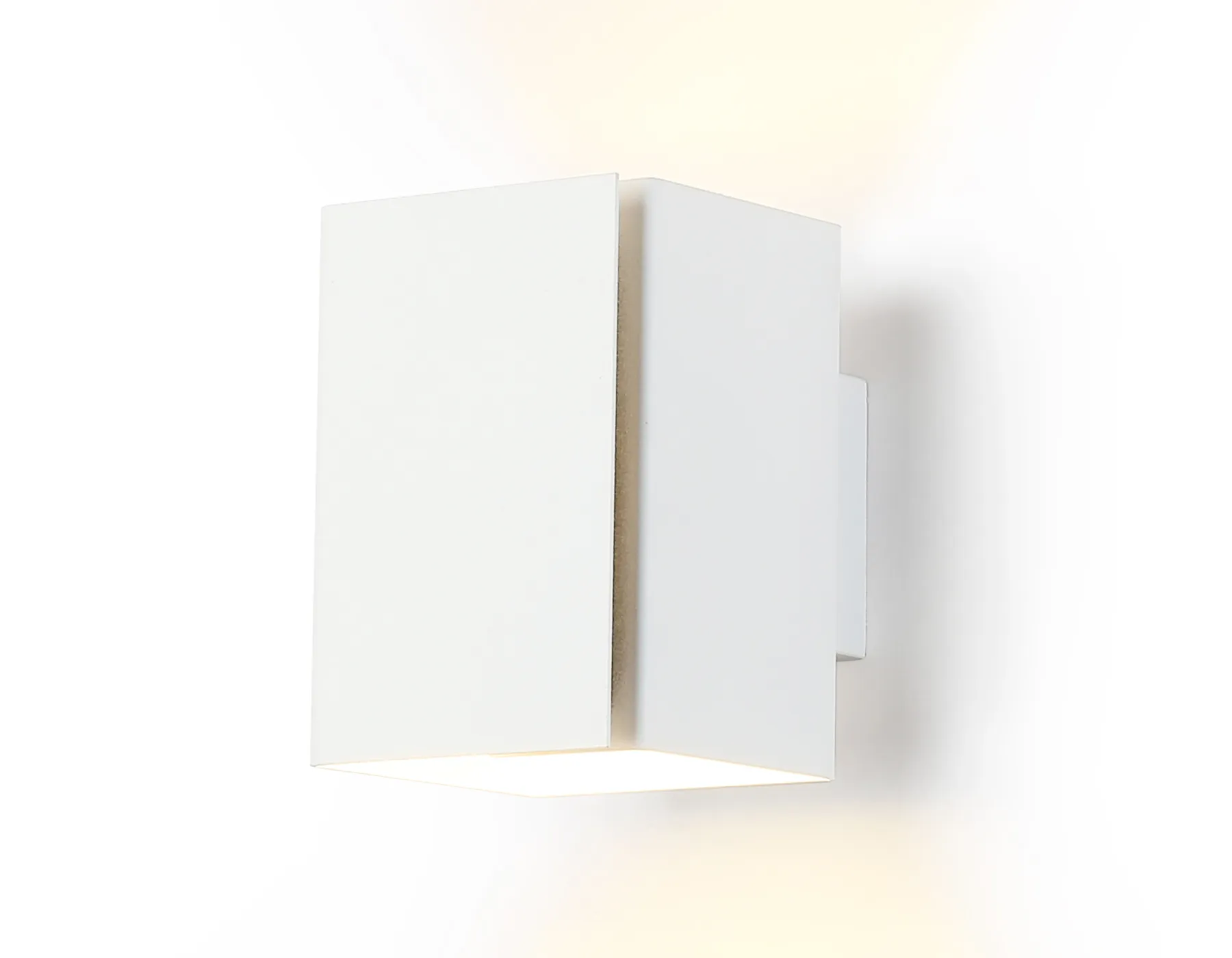 картинка Светильник настенный со сменной лампой G9 TN5115