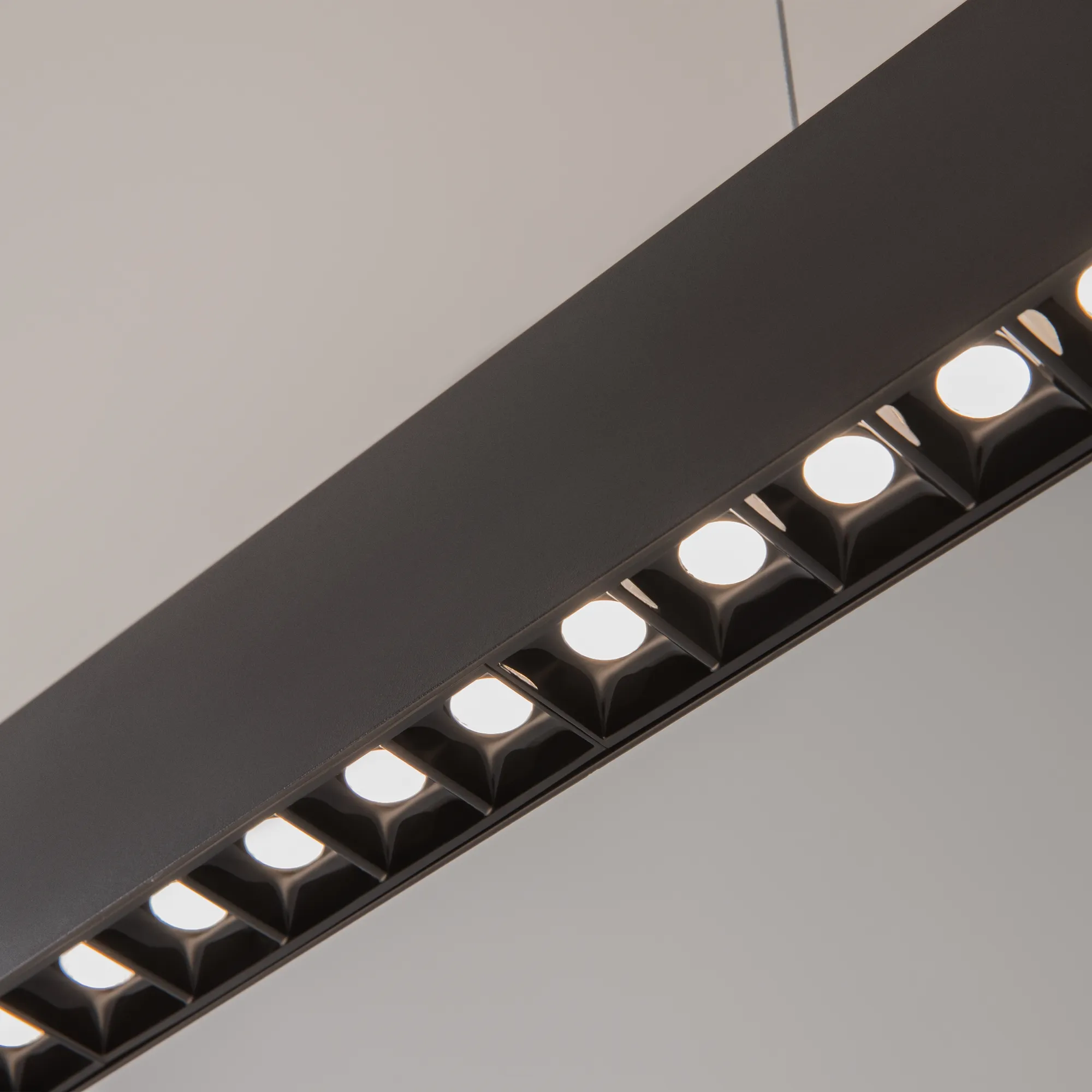 картинка Подвесной светильник Technical P050PL-L40B4K