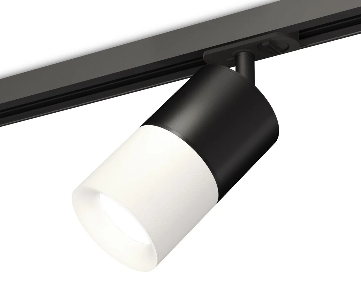 картинка Комплект трекового светильника XT7401041