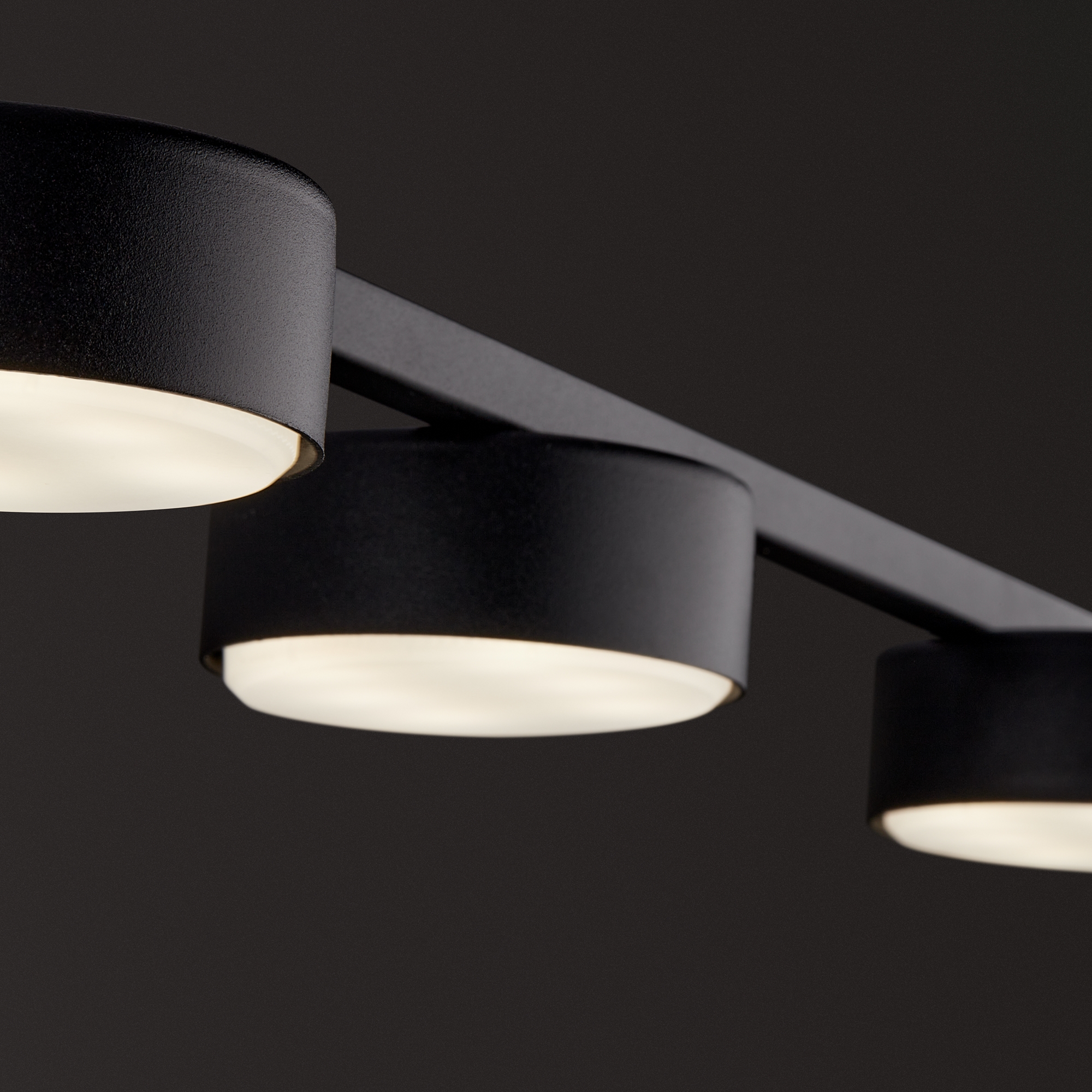 картинка Потолочный светильник Freya FR5363CL-05B