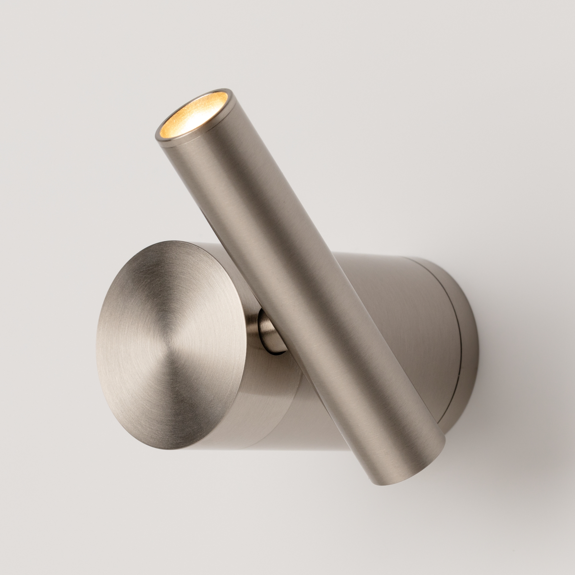 картинка Настенный светильник (бра) Maytoni MOD433WL-L3N3K1