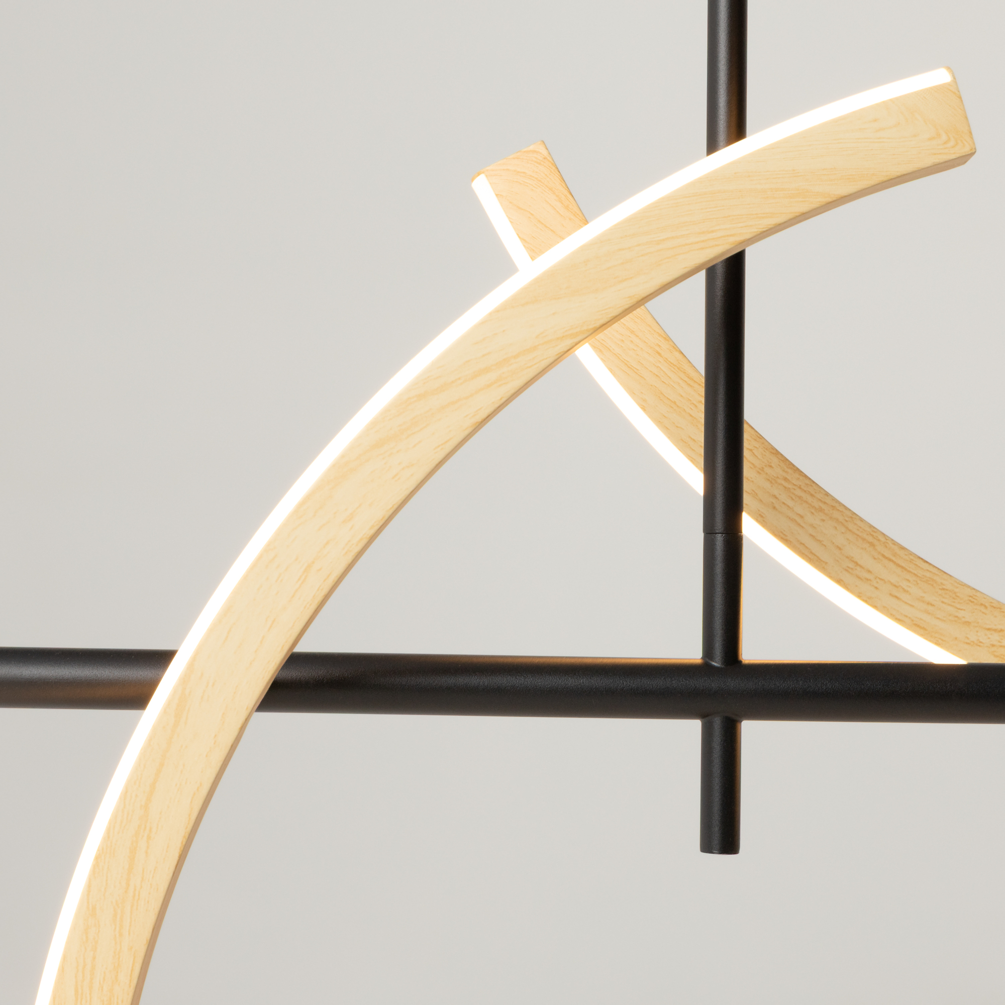 картинка Подвесной светильник Maytoni MOD428PL-L27BK