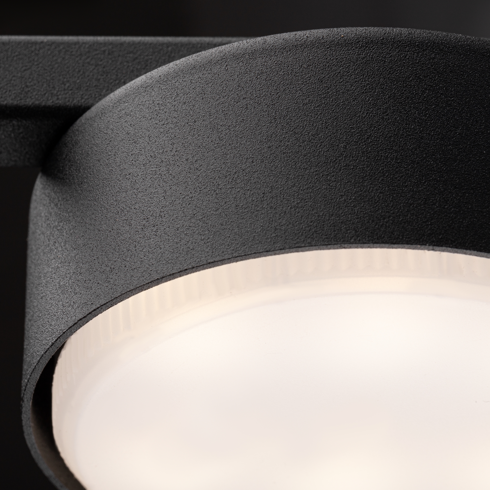 картинка Потолочный светильник Freya FR5363CL-01B