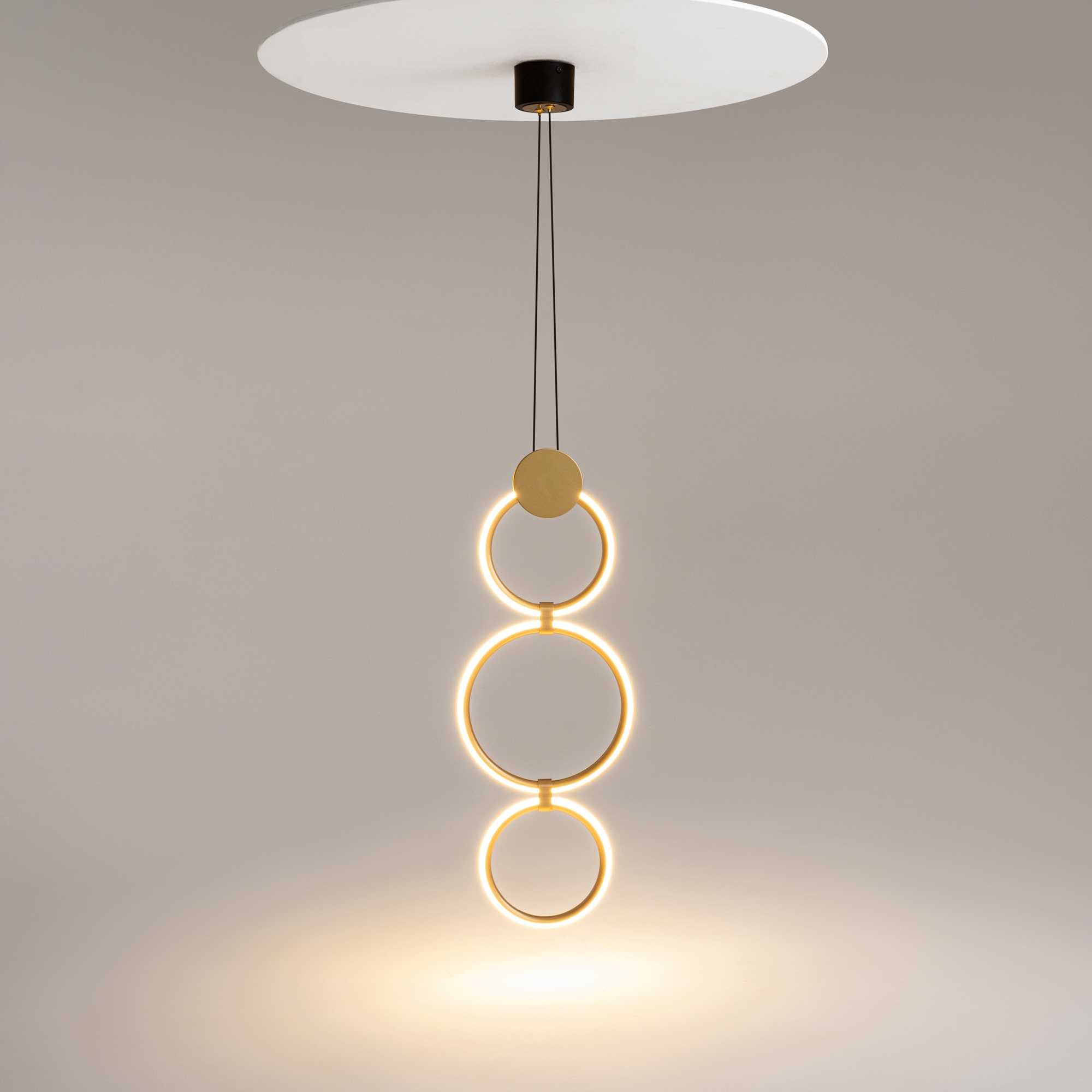 картинка Подвесной светильник Maytoni MOD357PL-L20BS3K