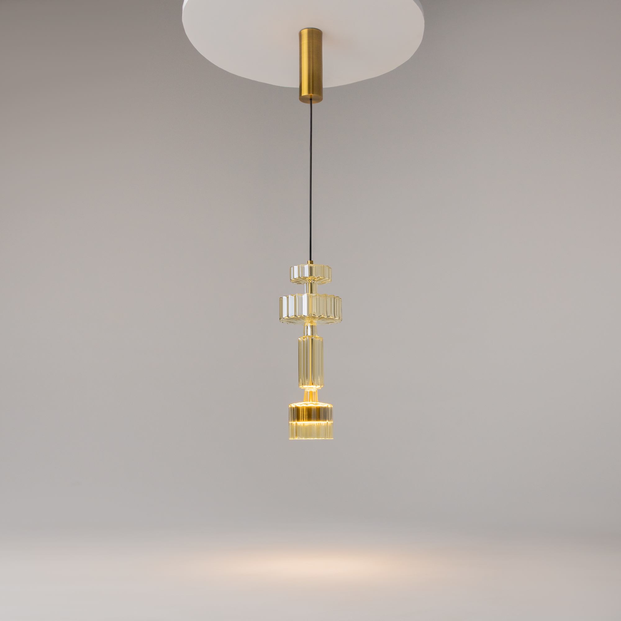 картинка Подвесной светильник Maytoni MOD253PL-L18BS3K1