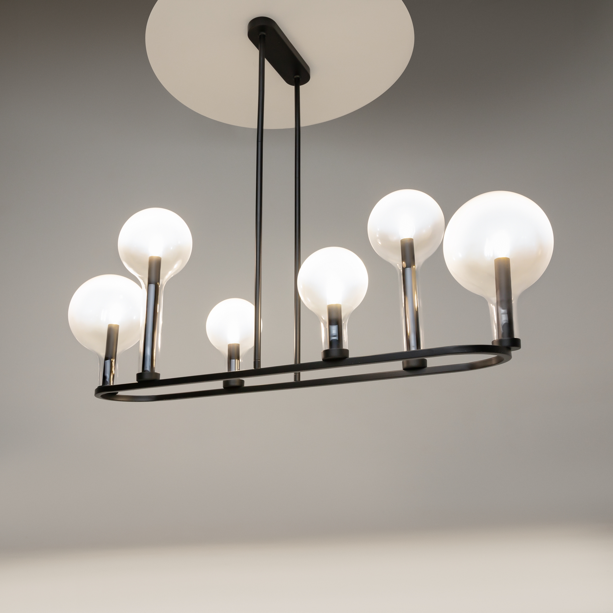 картинка Подвесной светильник Maytoni MOD333PL-06B1