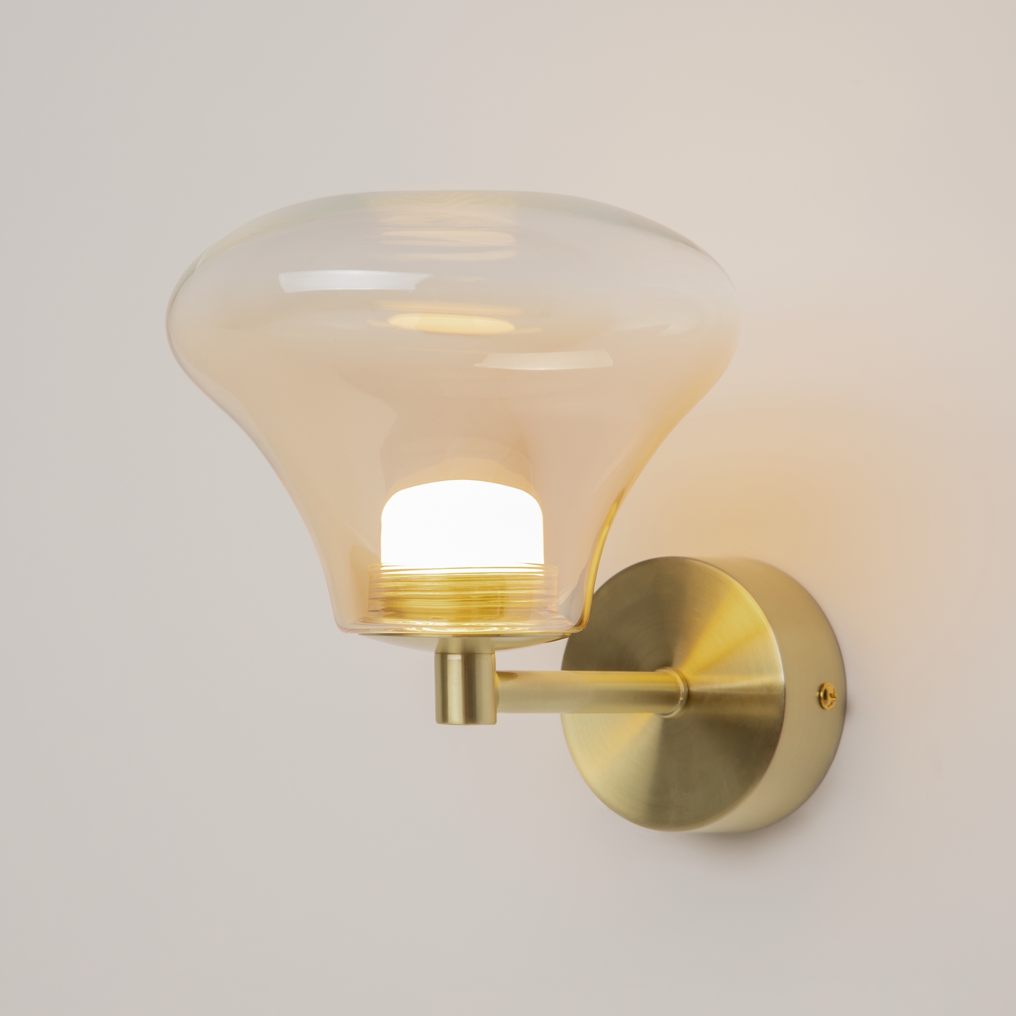 картинка Настенный светильник (бра) Maytoni MOD402WL-L3BS3K