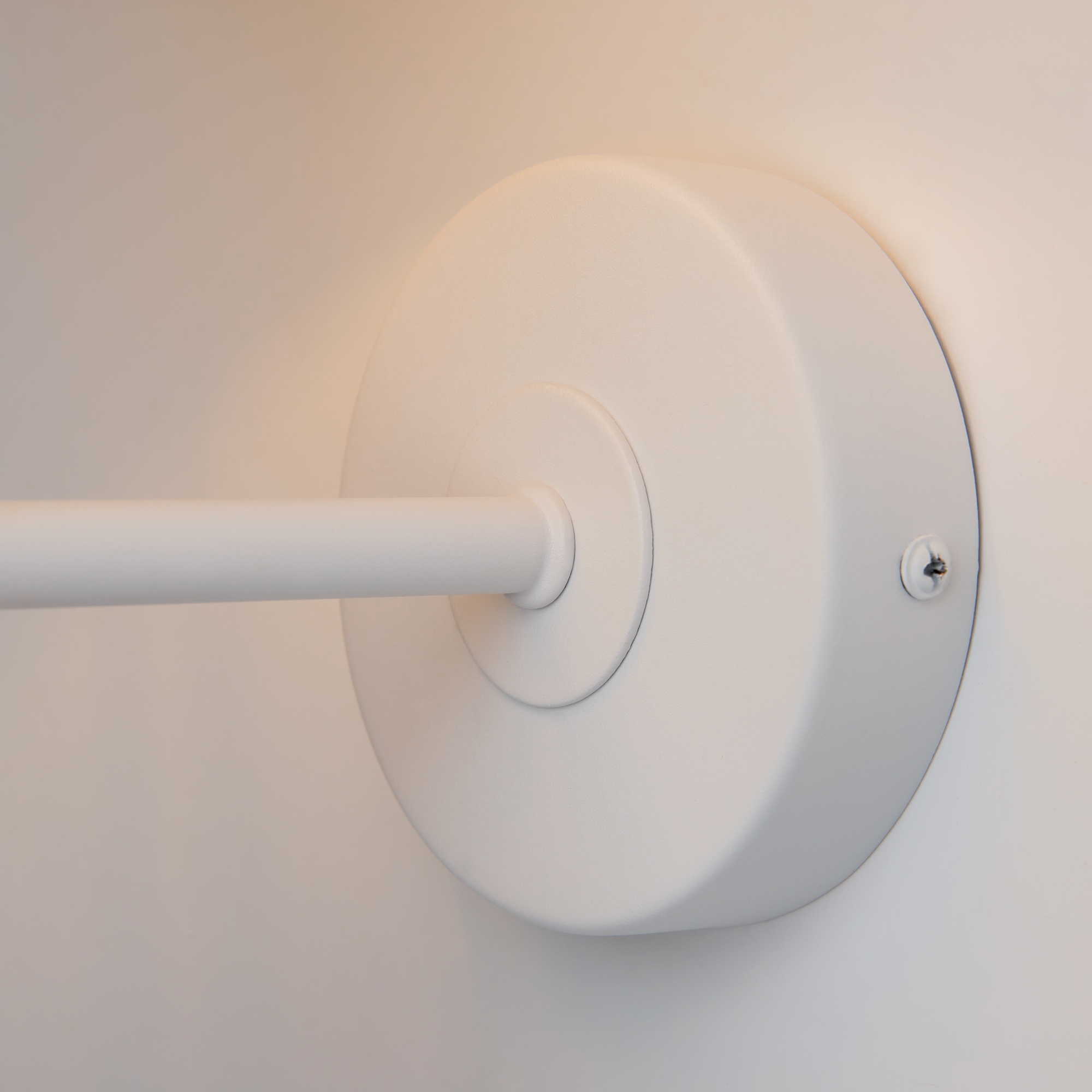 картинка Настенный светильник (бра) Maytoni MOD298WL-01W