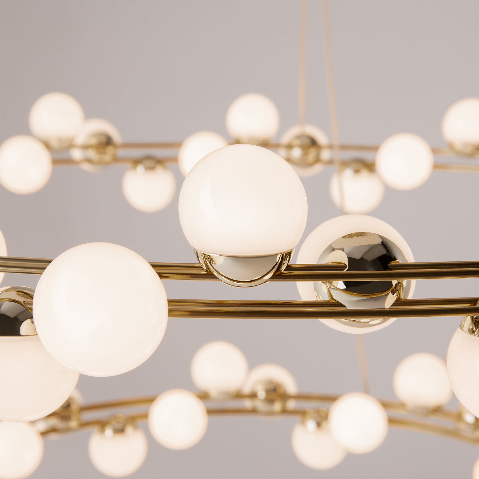 картинка Подвесной светильник Maytoni MOD081PL-L84G3K