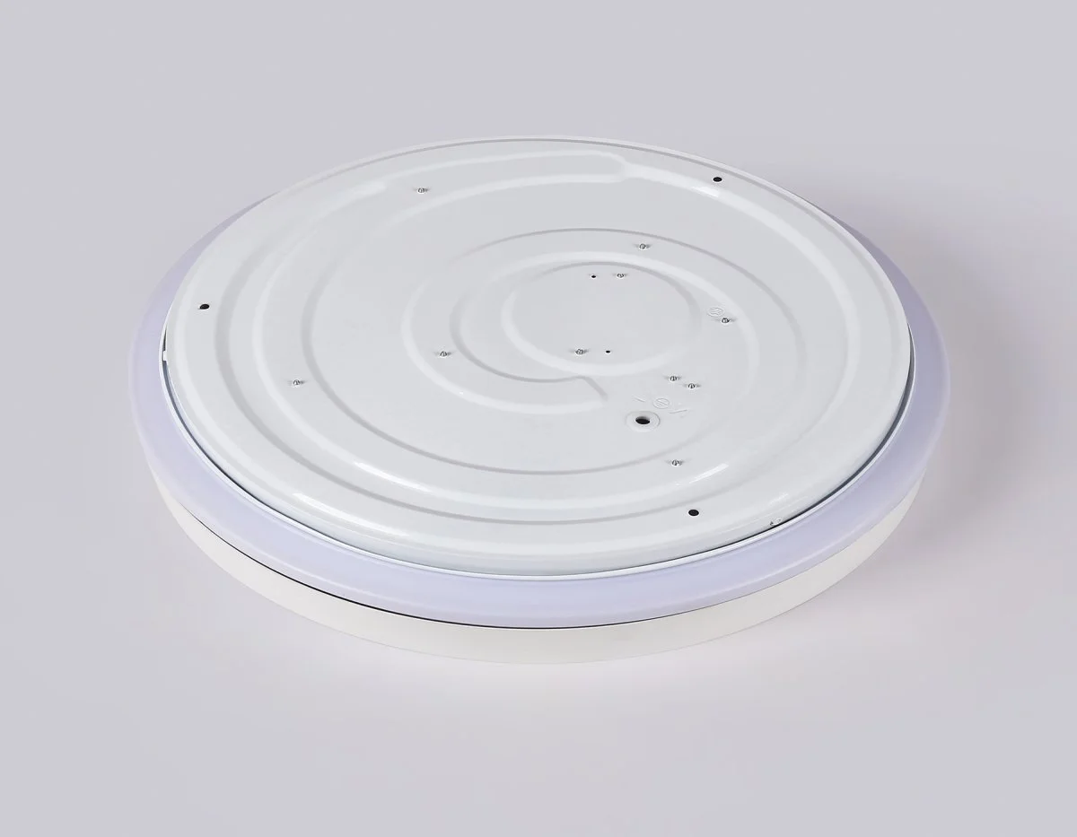 картинка Светодиодный светильник RGB с пультом управления