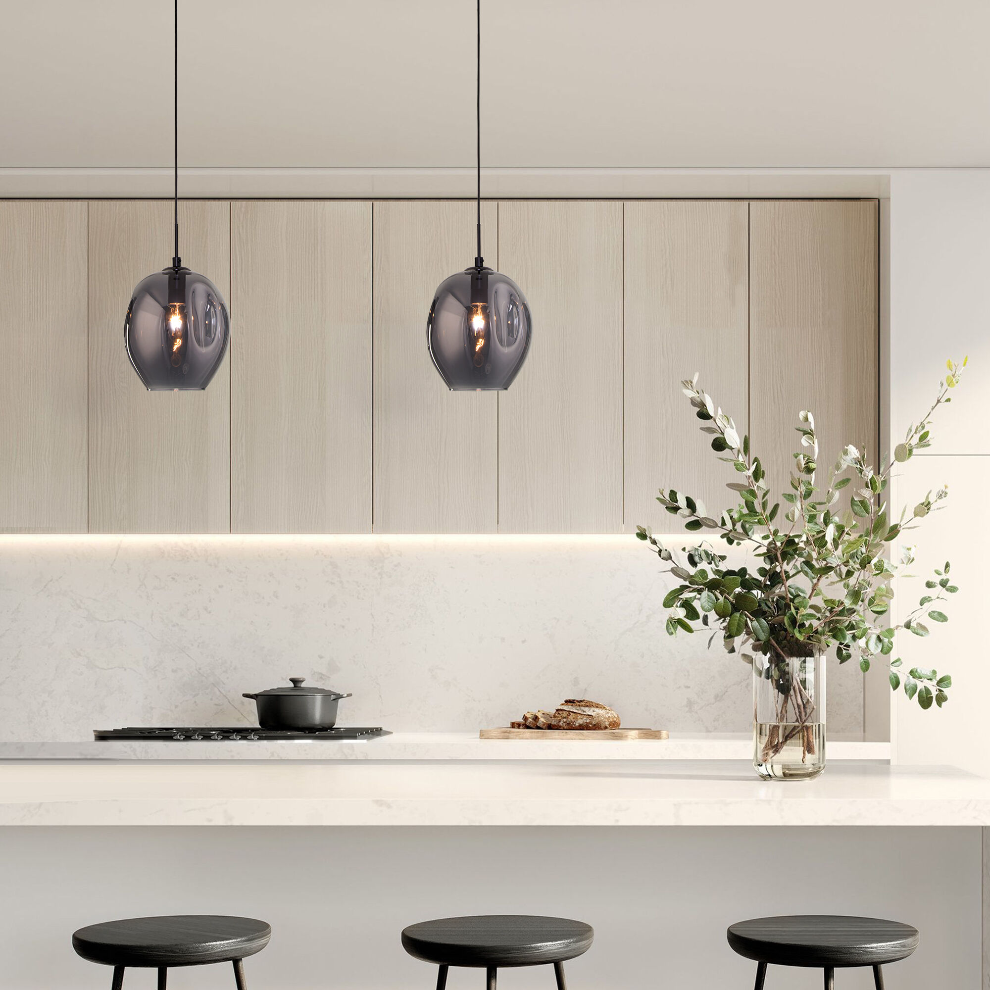 картинка Подвесной светильник со стеклянным плафоном 50195/1 черный жемчуг