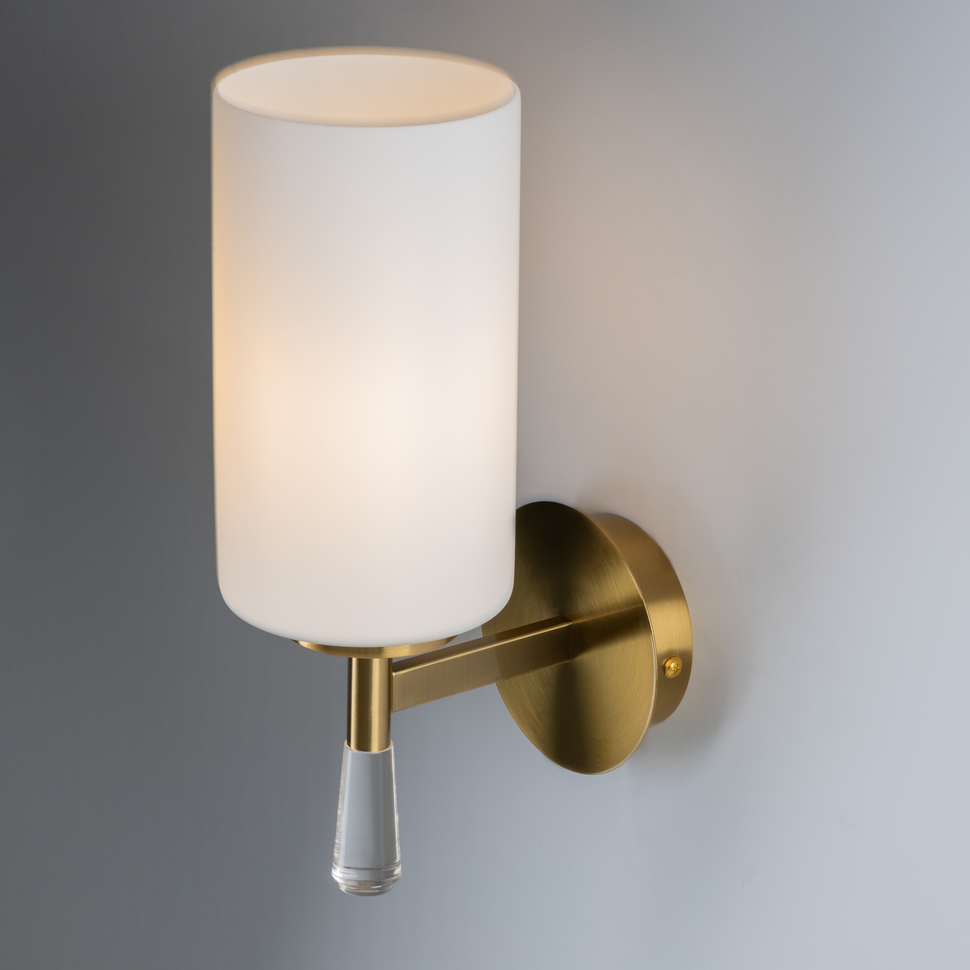 картинка Настенный светильник (бра) Freya FR2031WL-01BS