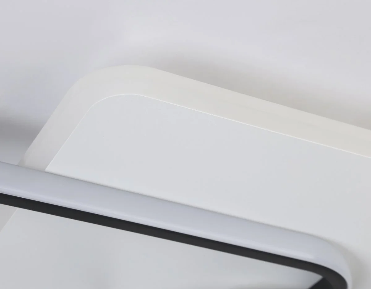 картинка Настенно-потолочный светодиодный светильник с пультом