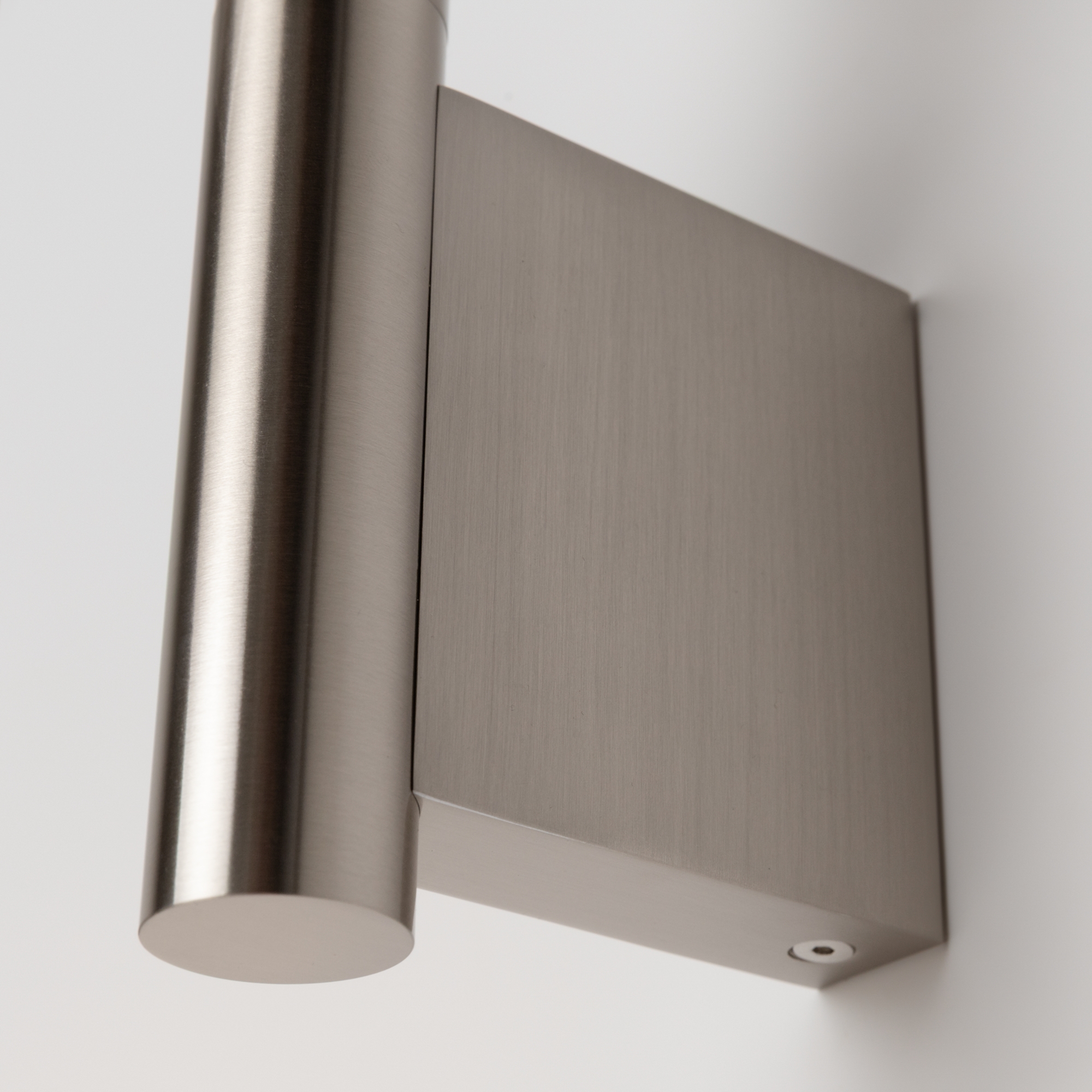 картинка Настенный светильник (бра) Maytoni MOD433WL-L3N3K