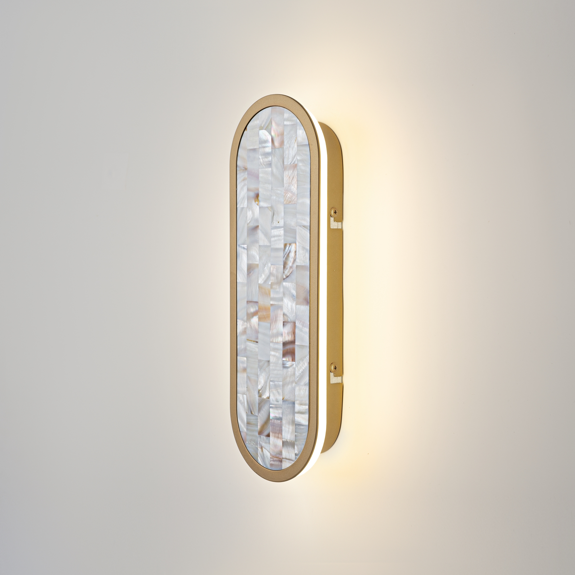 картинка Настенный светильник (бра) Maytoni MOD429WL-L15BSK