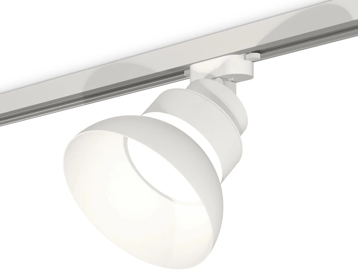 картинка Комплект трекового светильника XT8101200