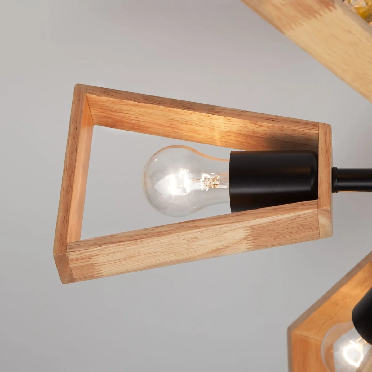 картинка Потолочная люстра в стиле лофт 70056/6 черный