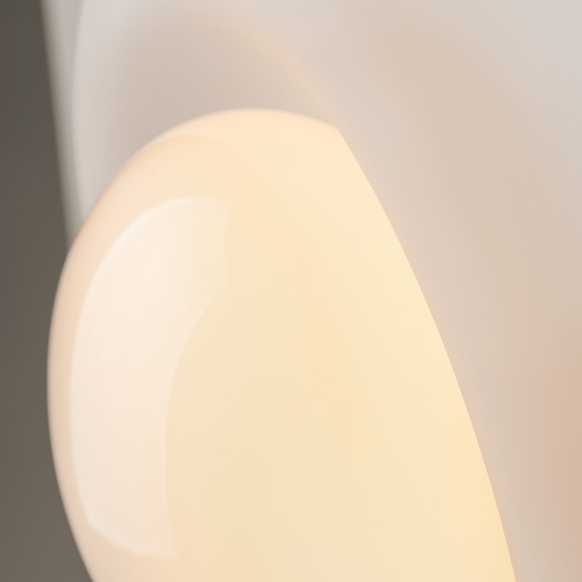 картинка Настенный светильник (бра) Maytoni MOD435WL-01W