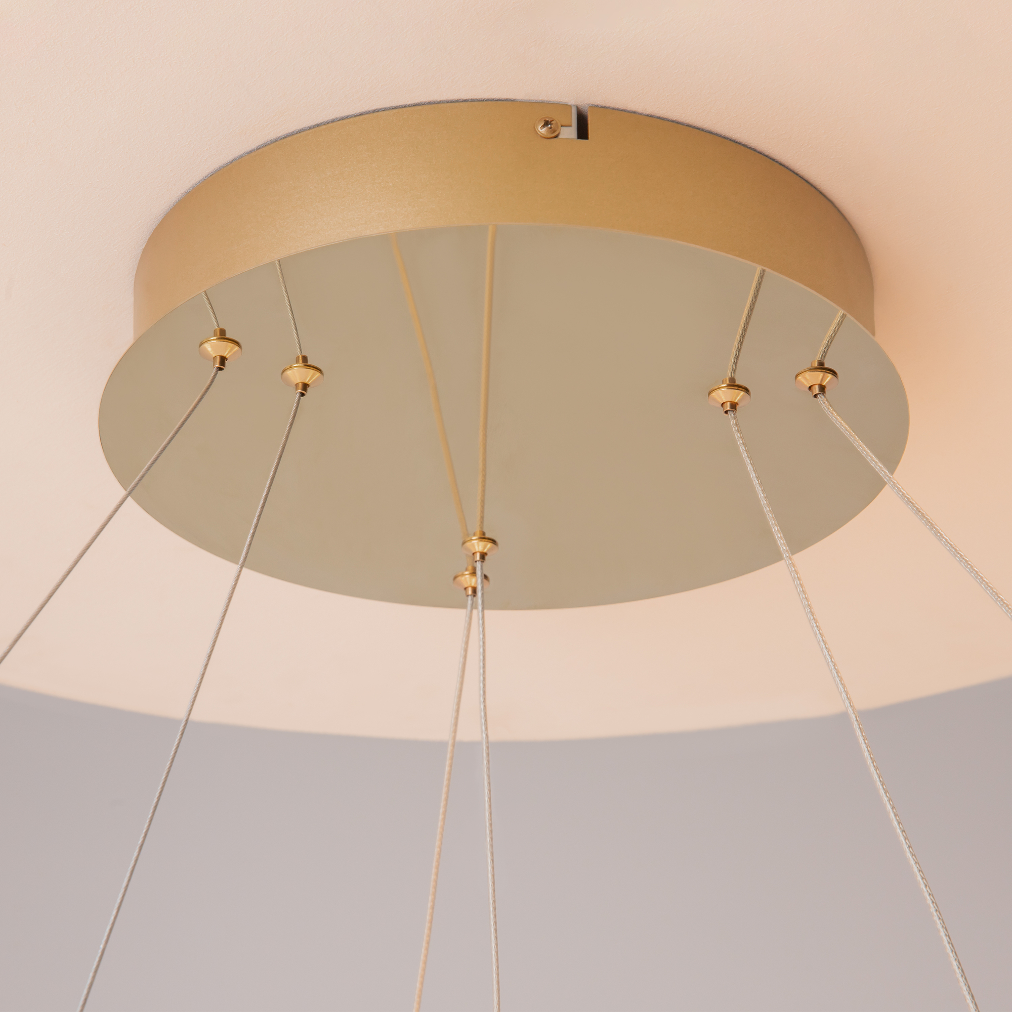 картинка Подвесной светильник Maytoni MOD081PL-L84G3K